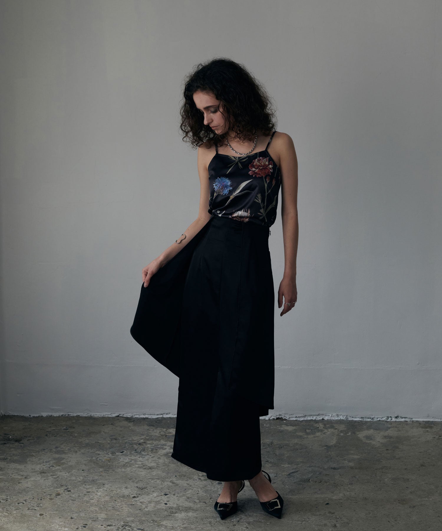 サテンドレープセットアップ