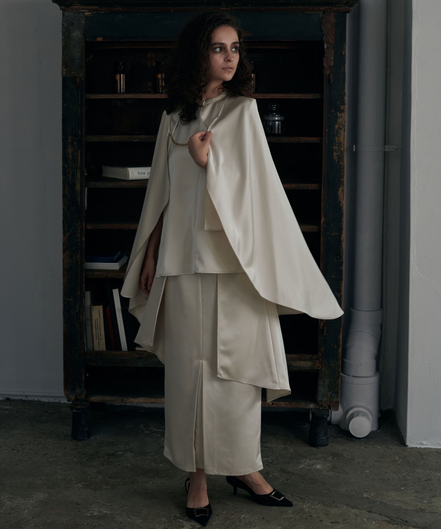 サテンドレープセットアップ