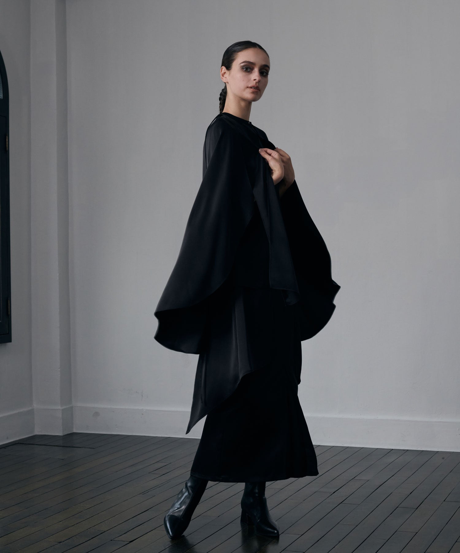 サテンドレープセットアップ