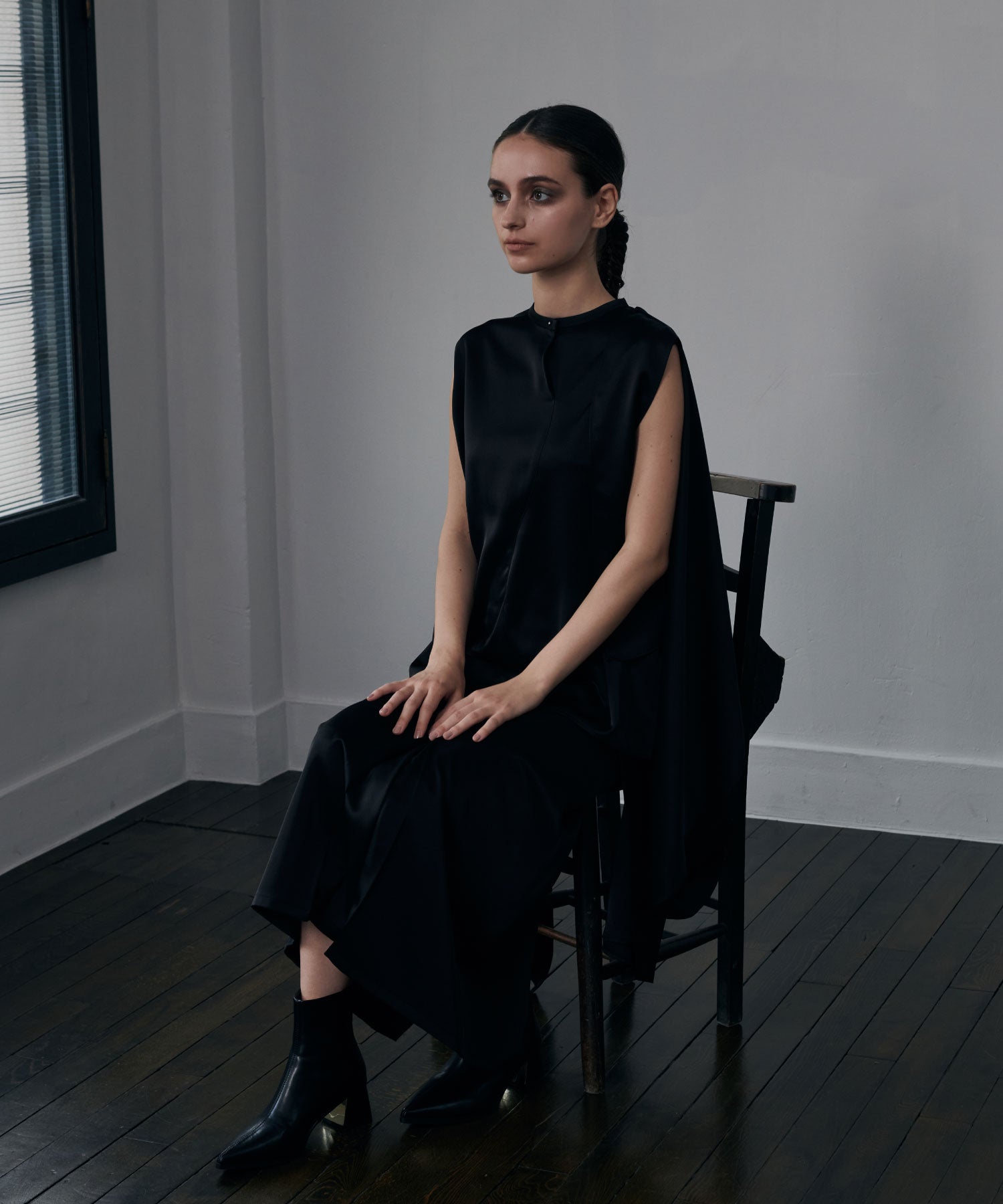 サテンドレープセットアップ