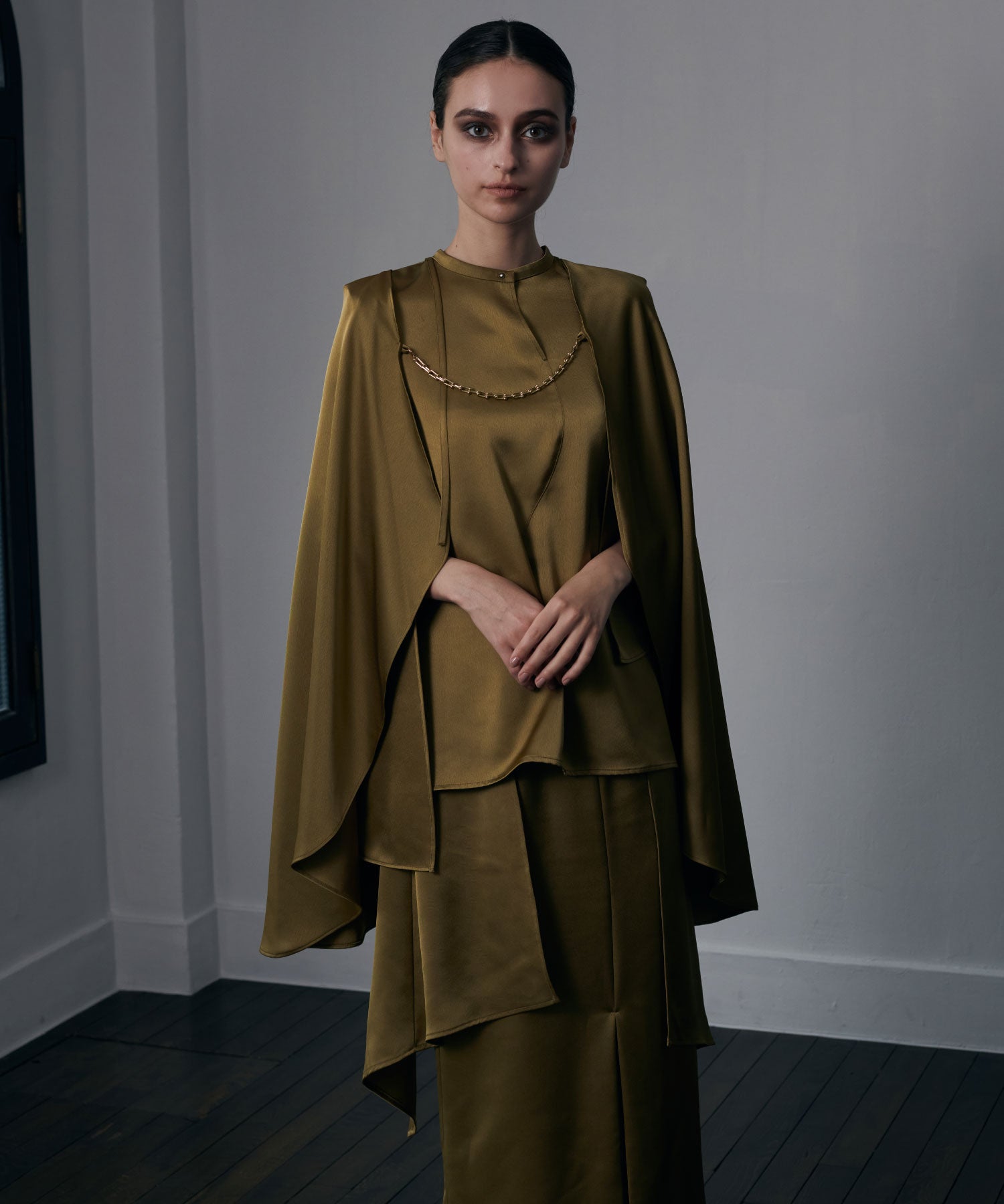 サテンドレープセットアップ