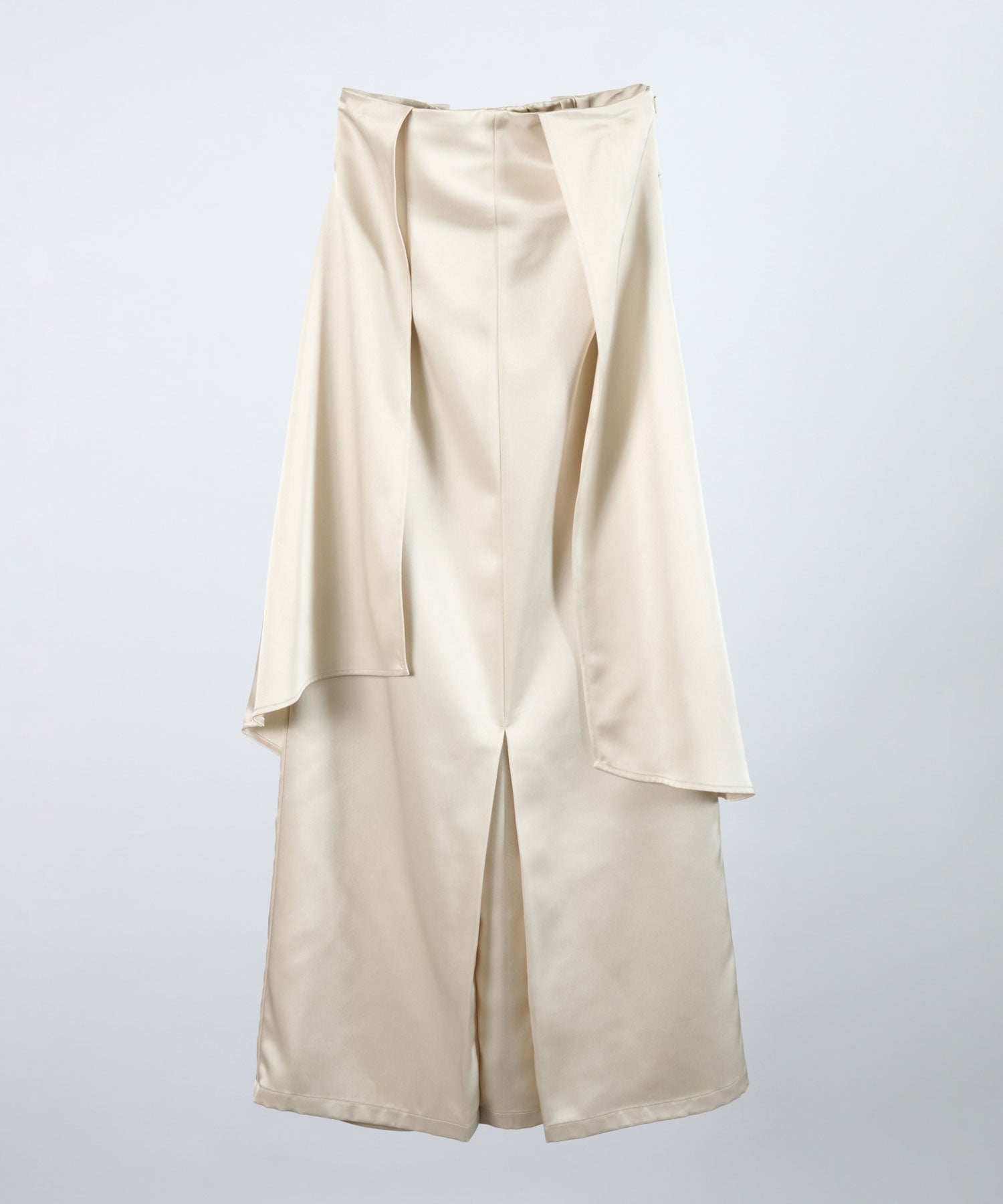 サテンドレープセットアップ