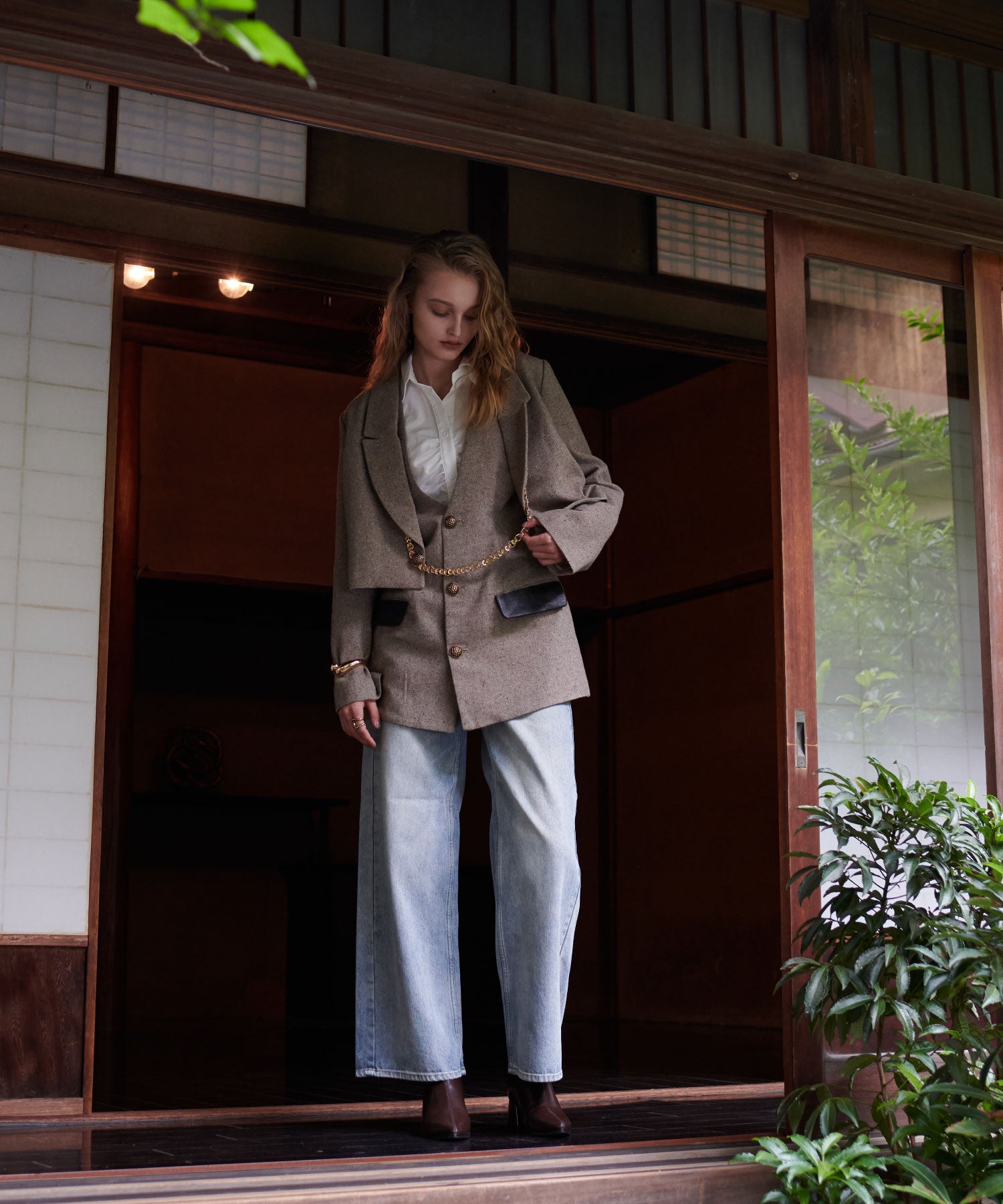 ラインエフェクトストレートワイドデニム