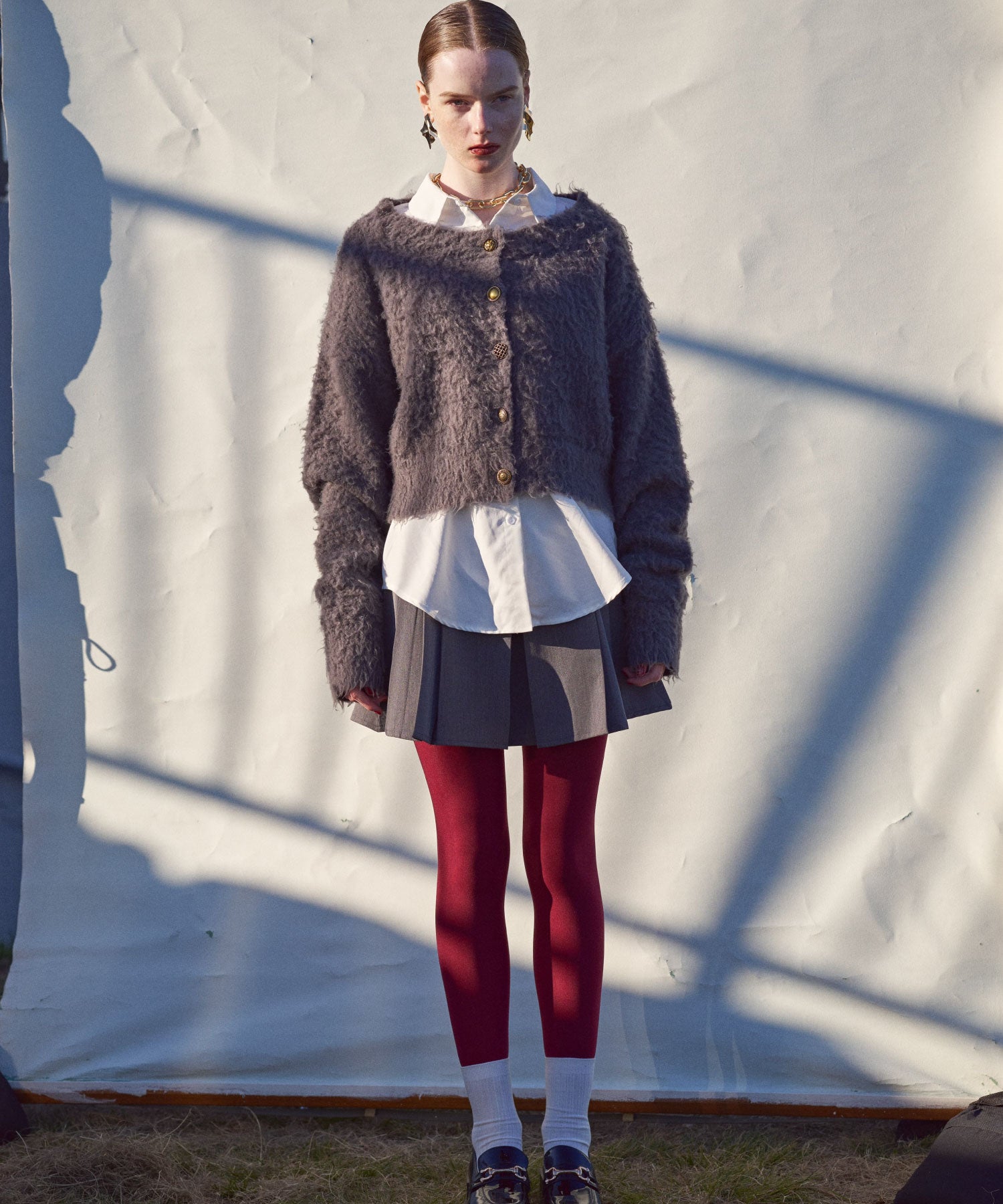 ランダムボタンショートカーディガン