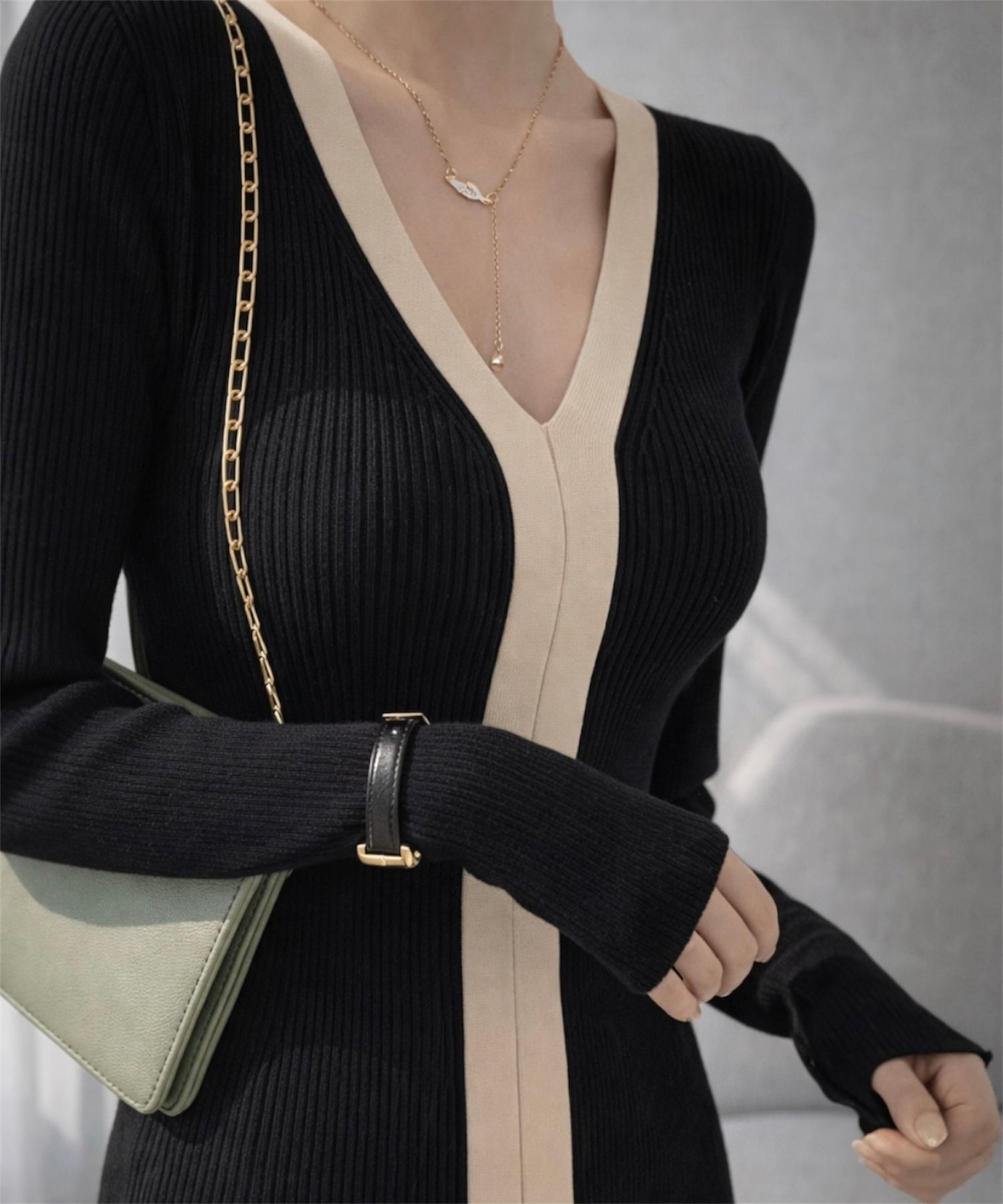 コントラストライン ロングニットワンピース