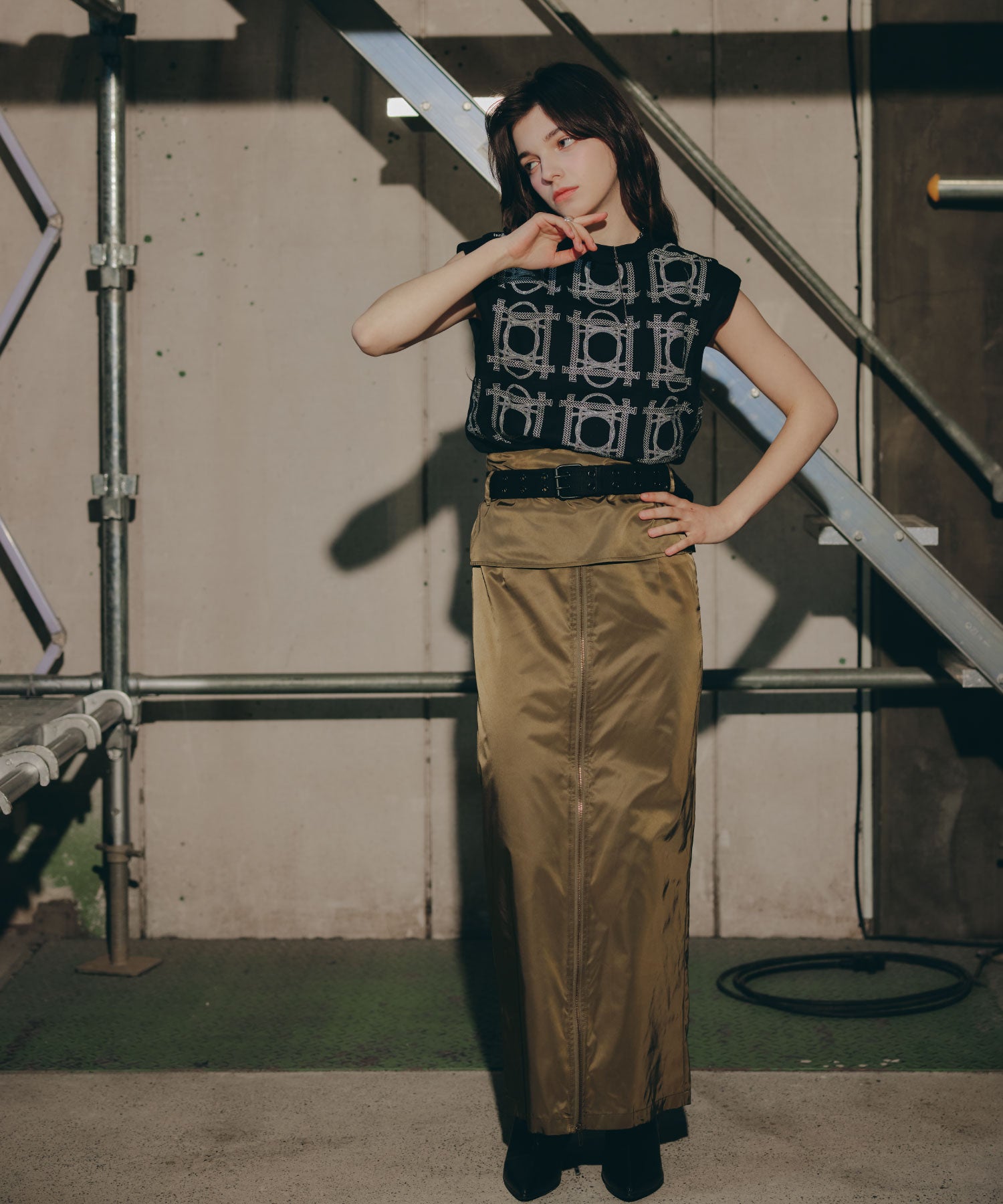 Pleat Shift Skirt/プリーツシフトスカート