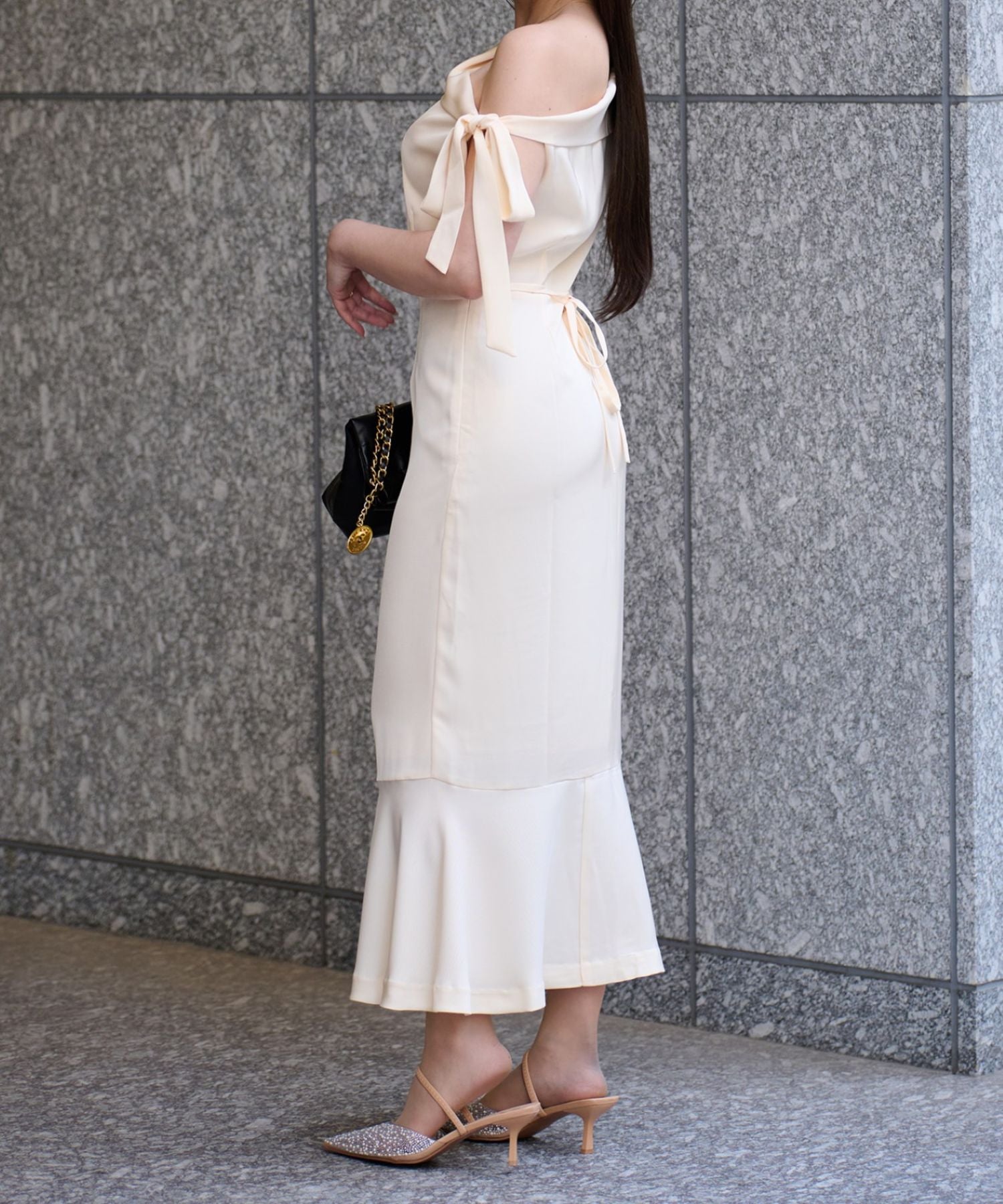 アシンメトリーデザインドレス