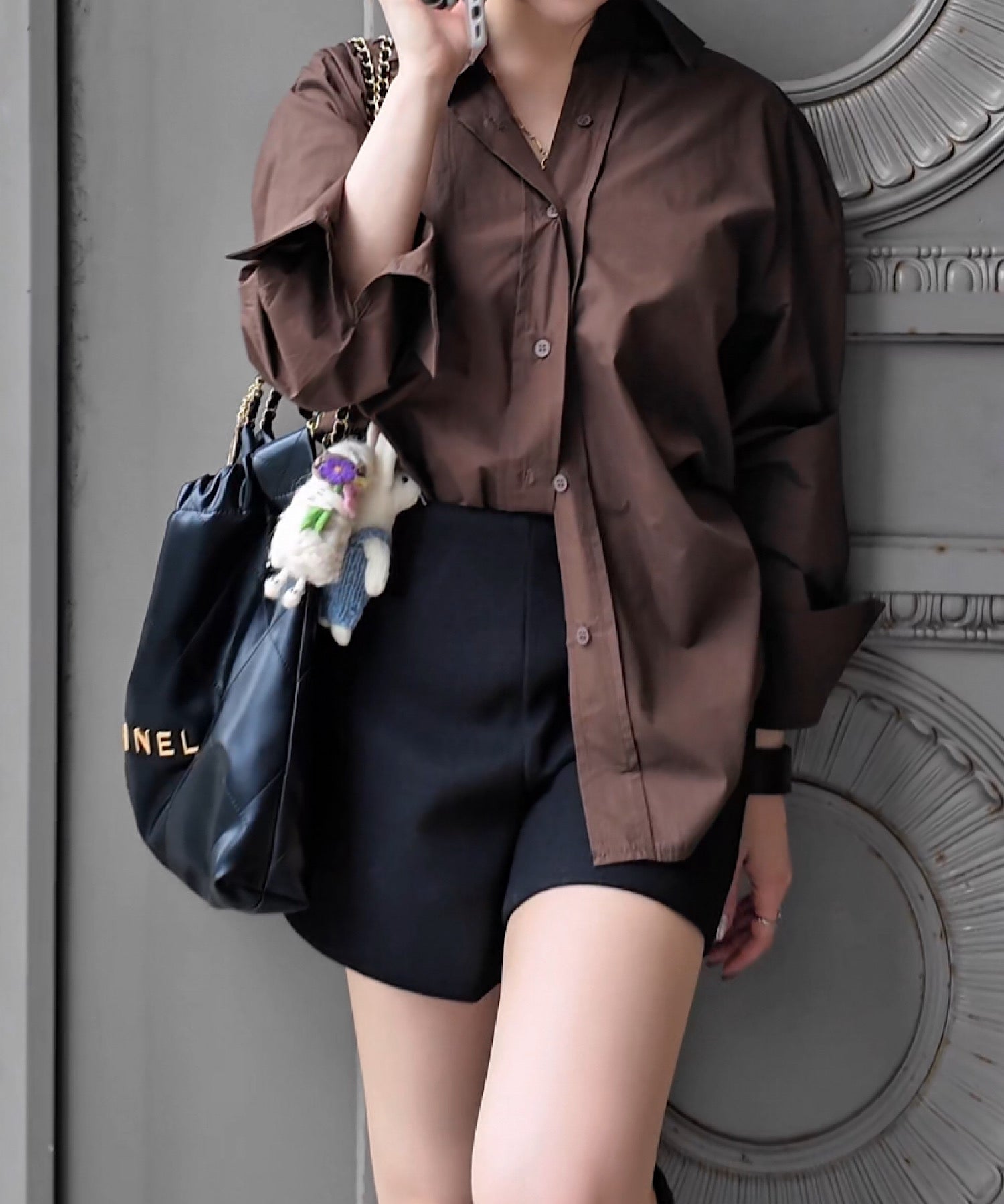 バックデザインシャツ