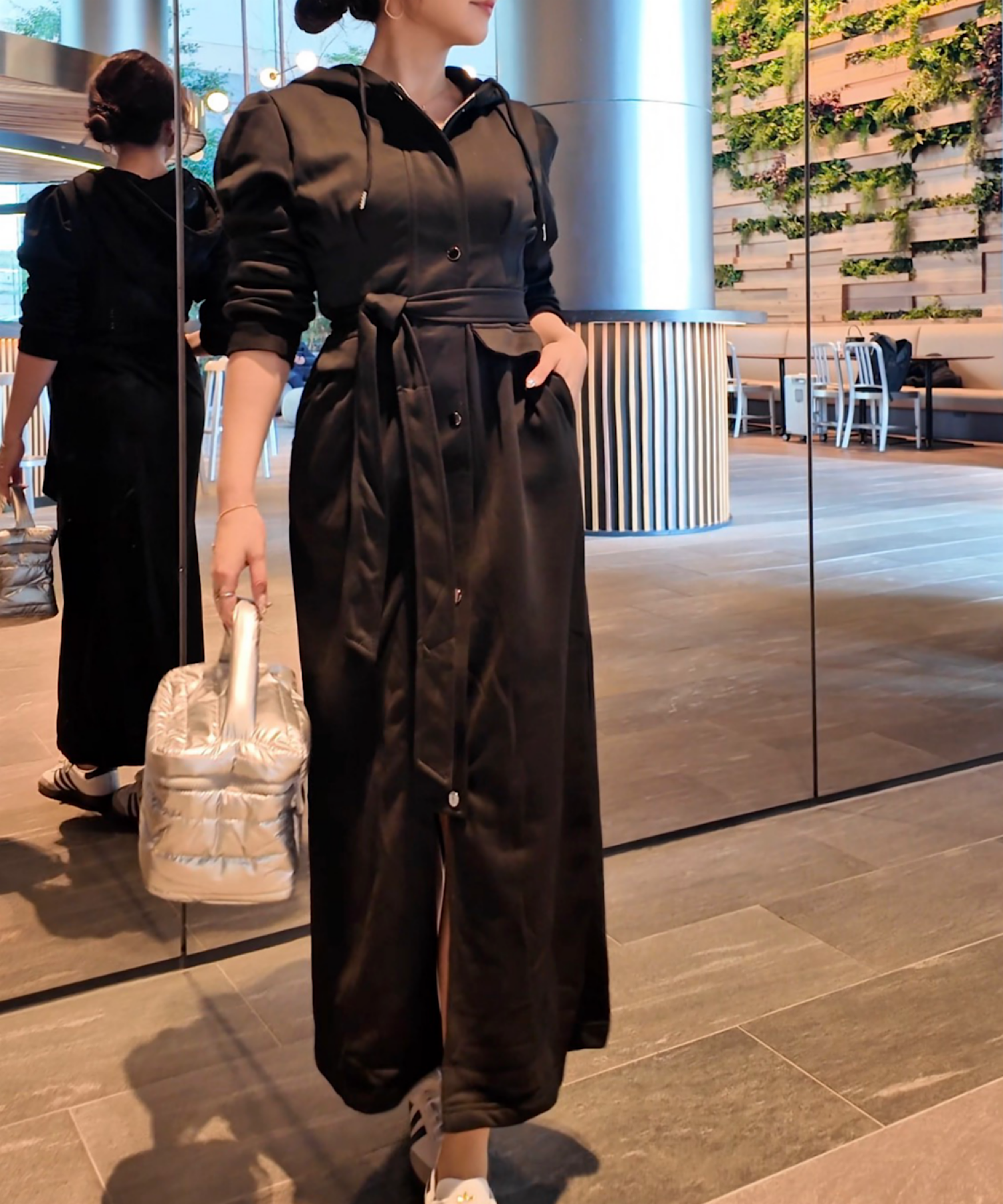 【一部ご予約商品】ピンタック・フーディワンピース