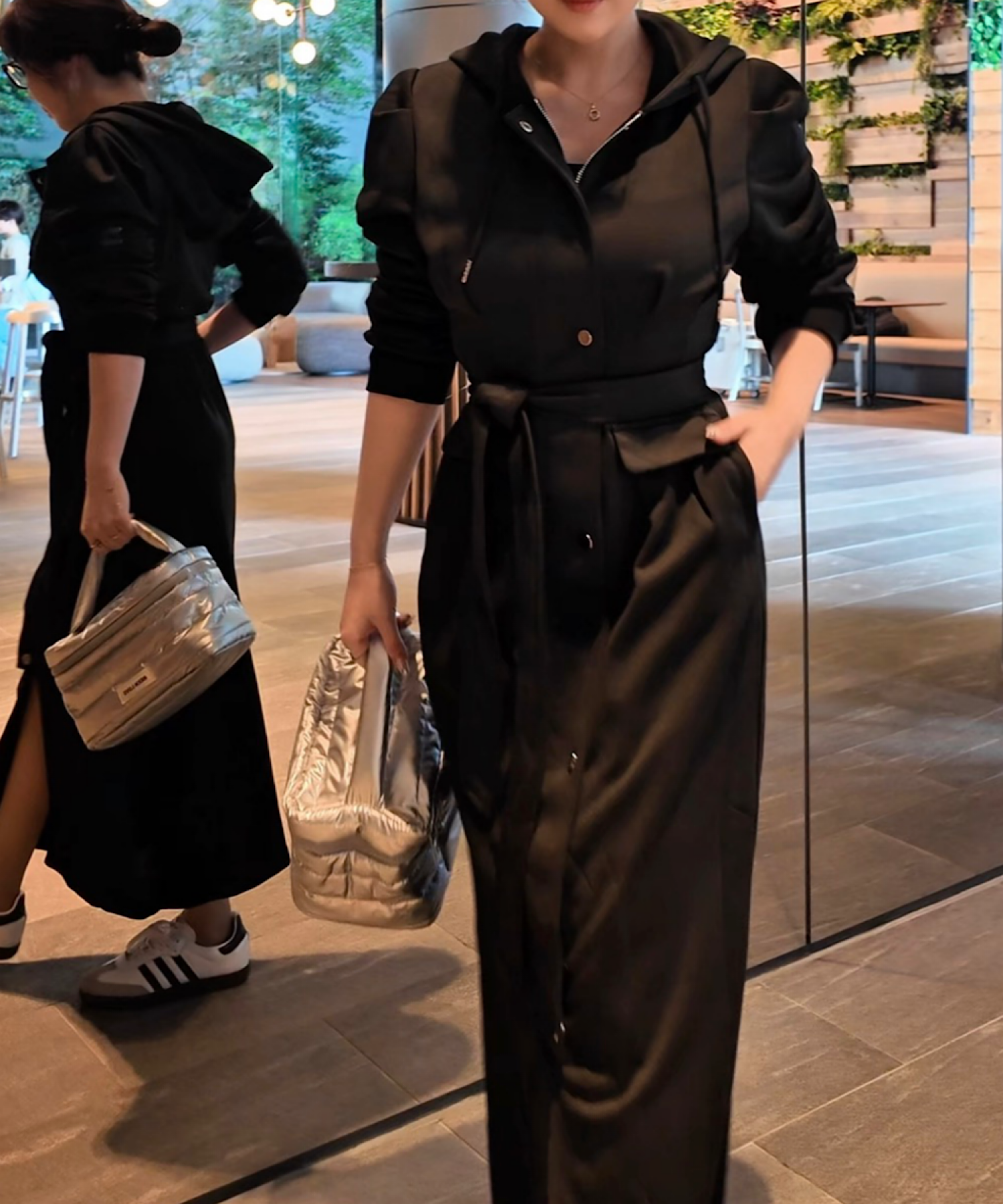 【一部ご予約商品】ピンタック・フーディワンピース