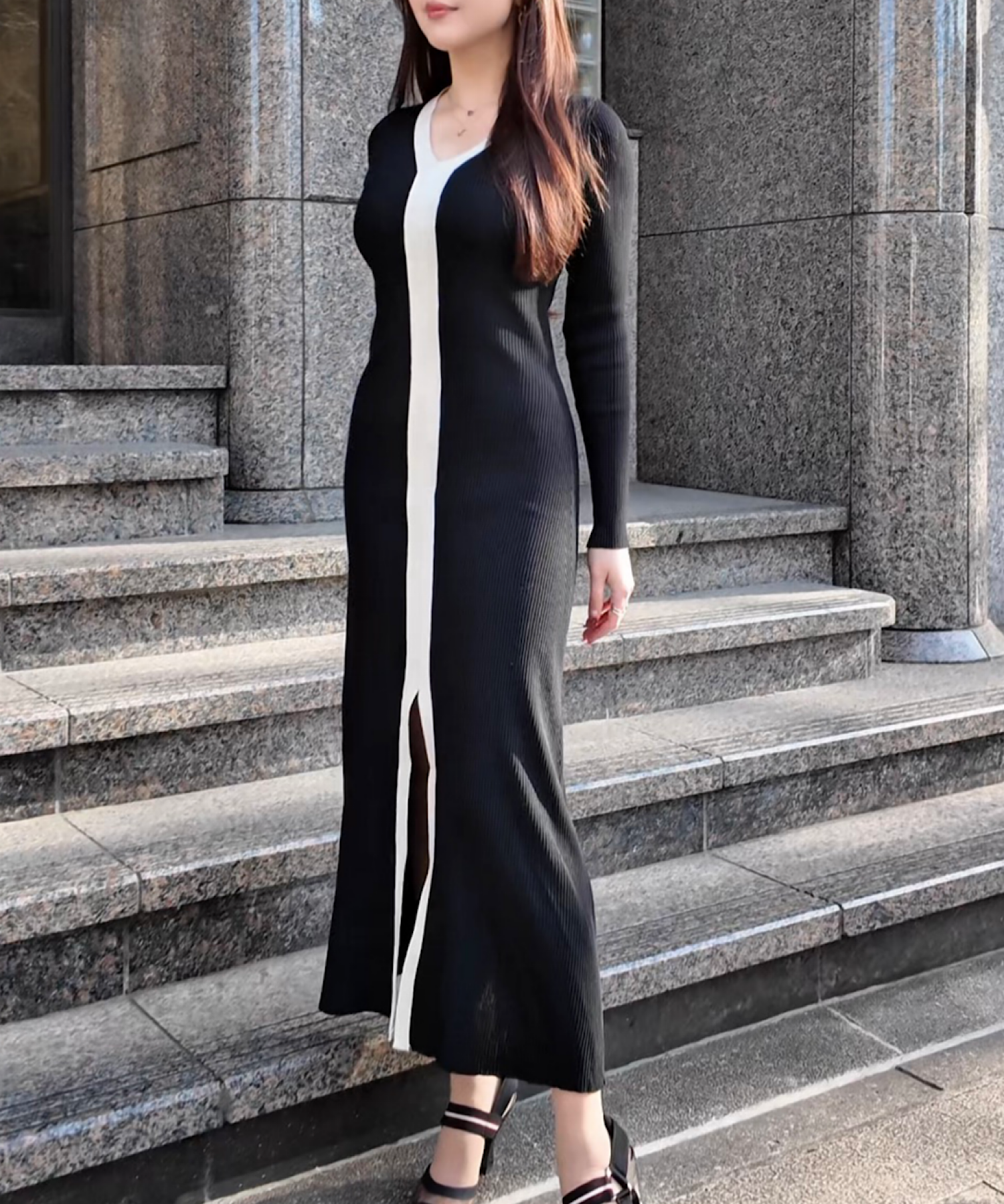 コントラストライン ロングニットワンピース