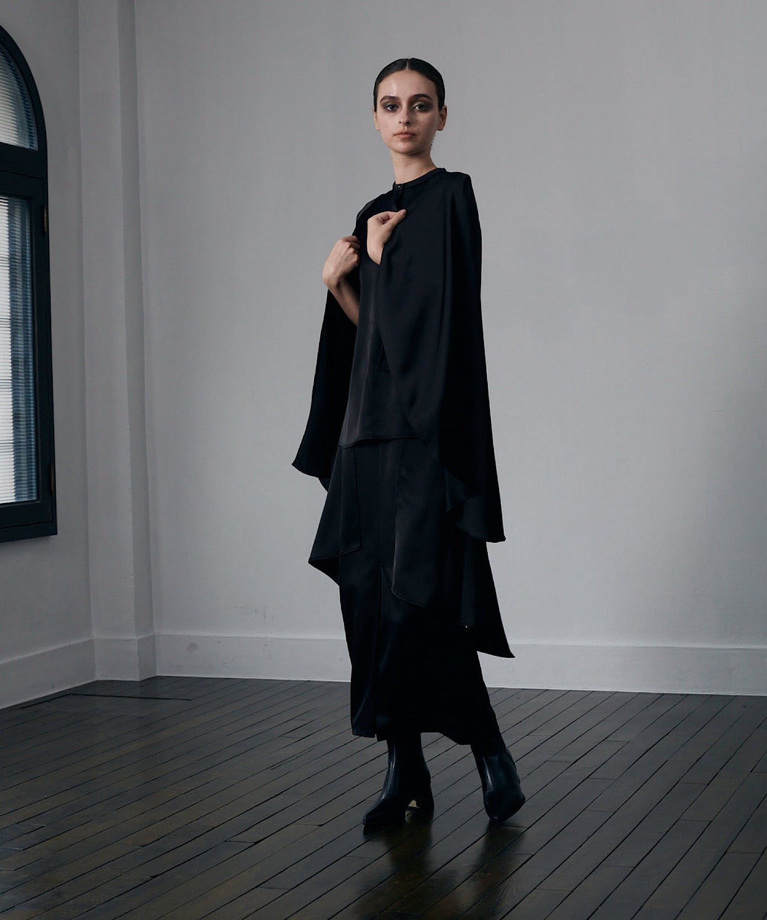 サテンドレープセットアップ