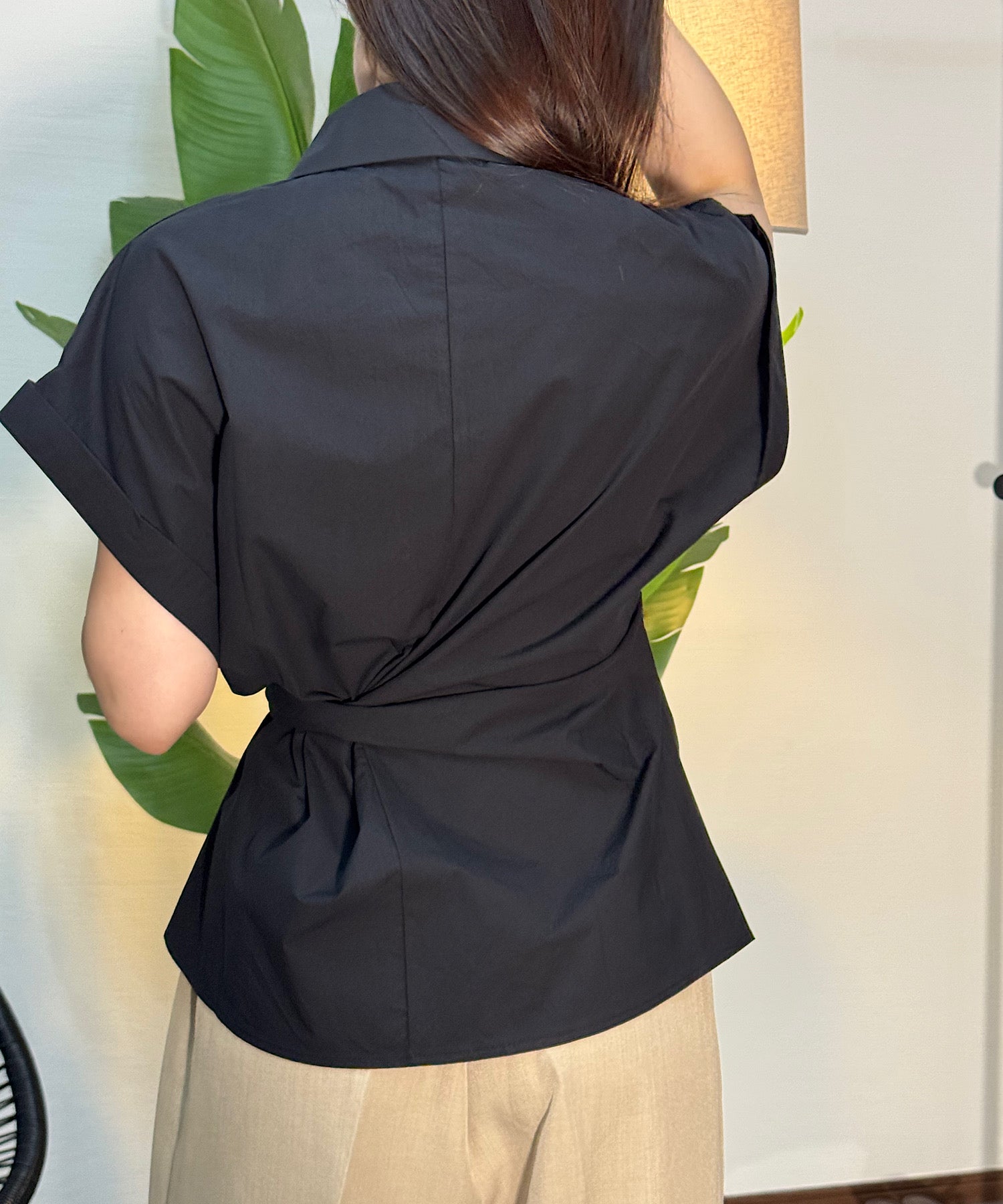 アシメラップ 半袖シャツ(結びディテールでサマになる)/ベリーシルエット