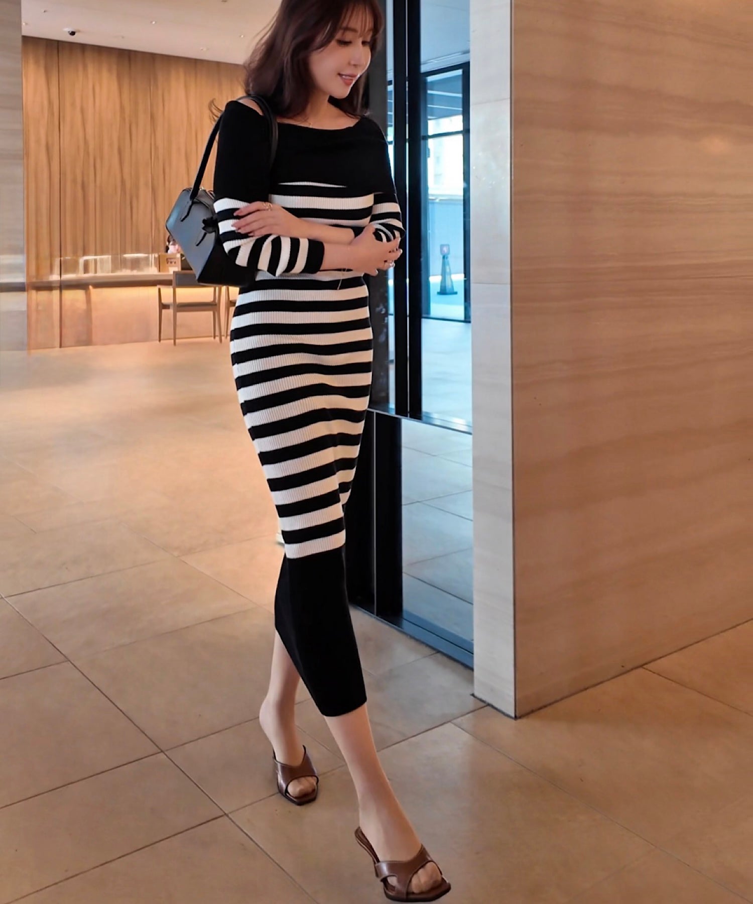 ボーダーオフショルダー ニットワンピース