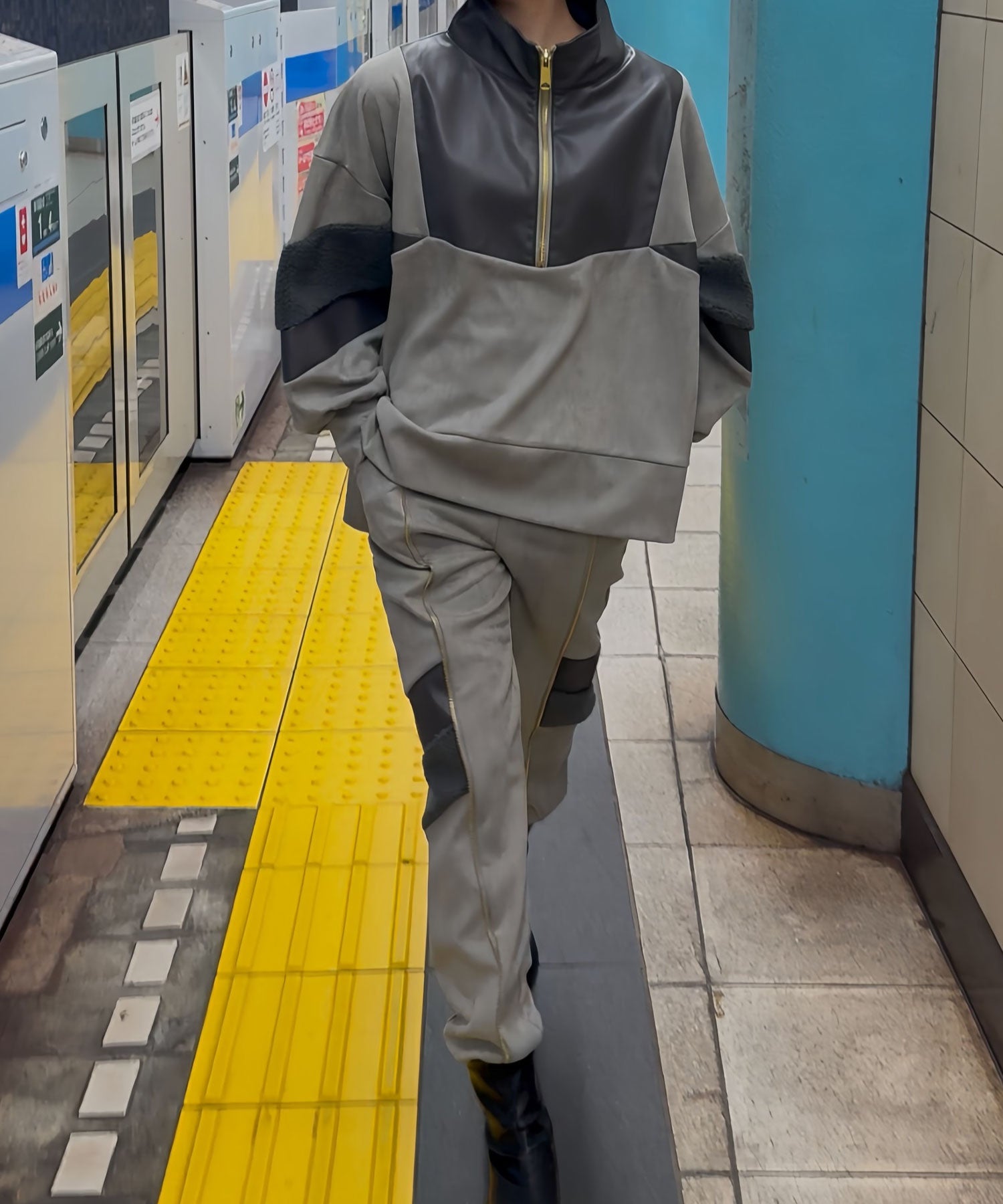 異素材切替ジッププルオーバー(セットアップ対応)