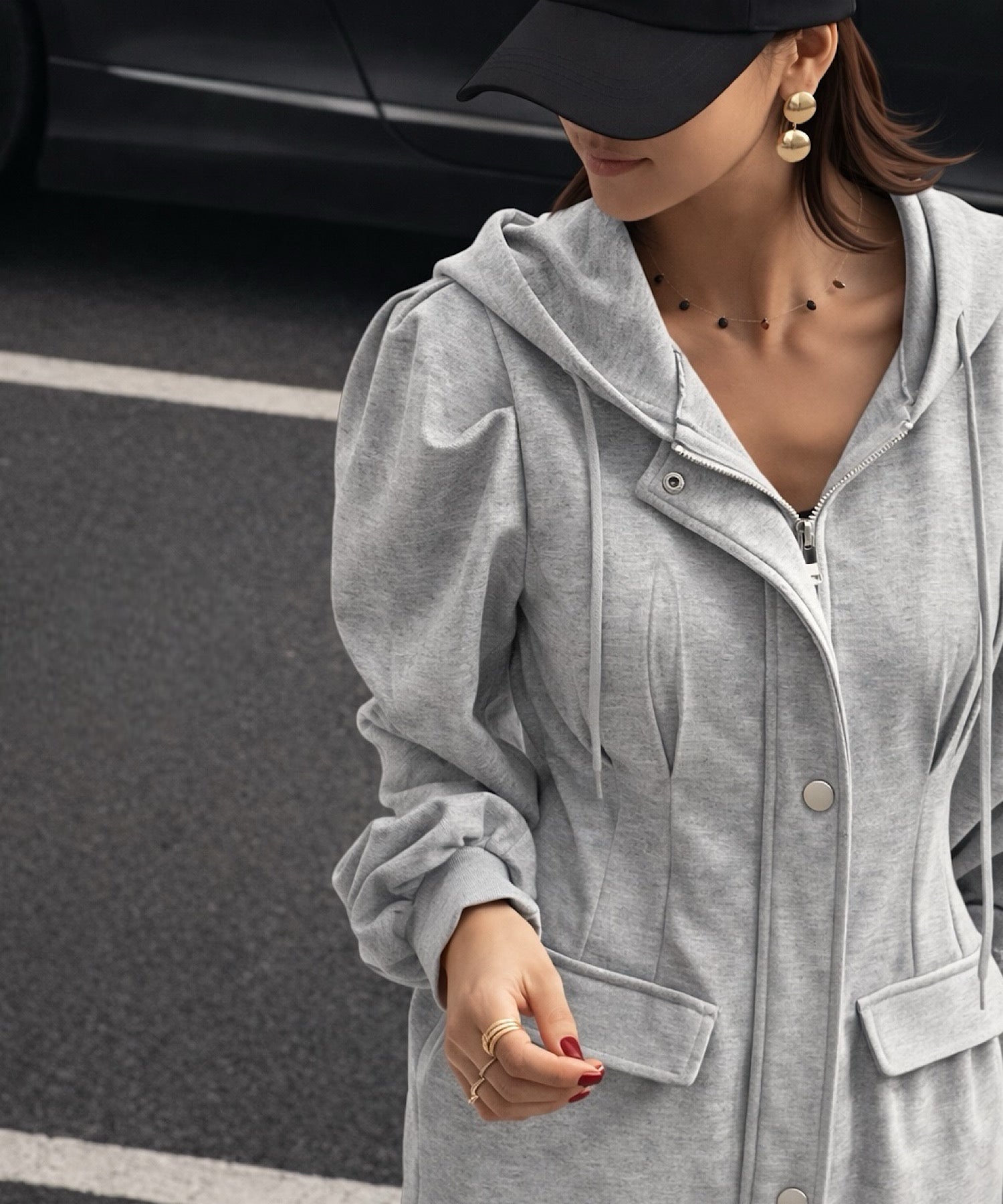 【一部ご予約商品】ピンタック・フーディワンピース