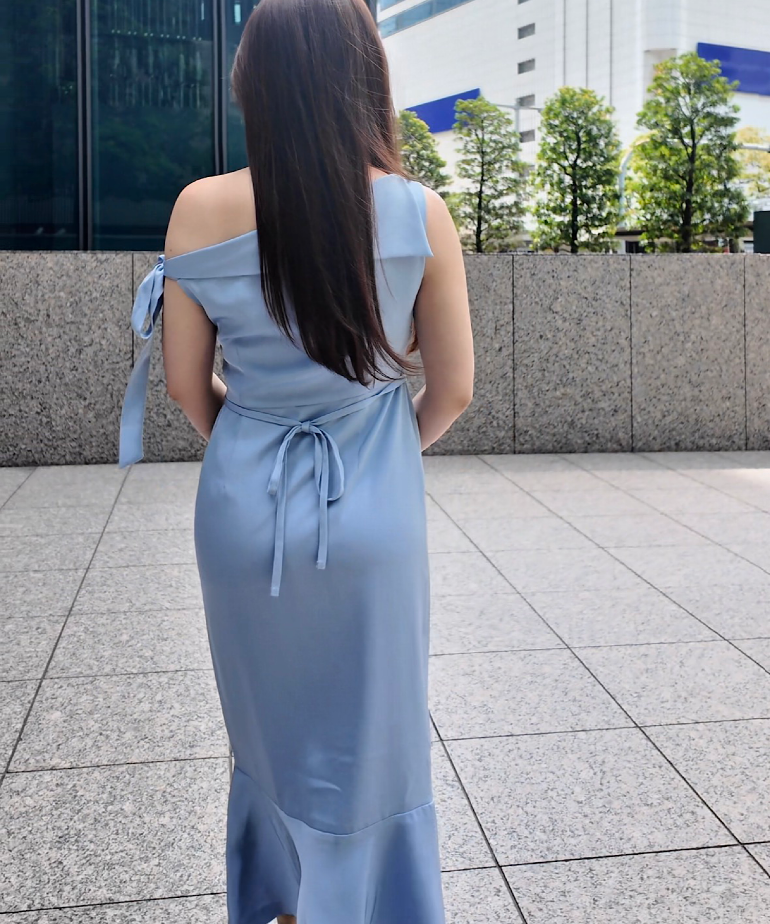 アシンメトリーデザインドレス