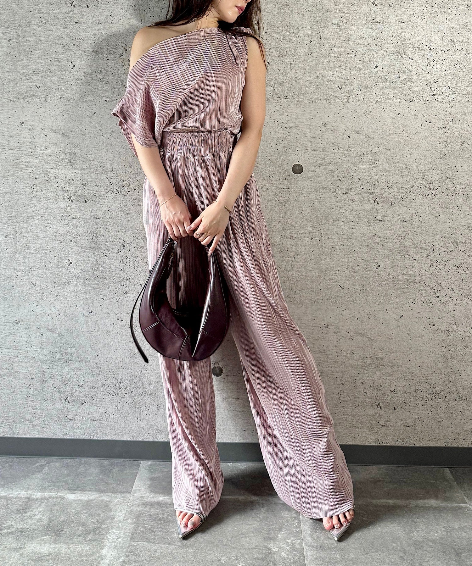 ムードプリーツセットアップ