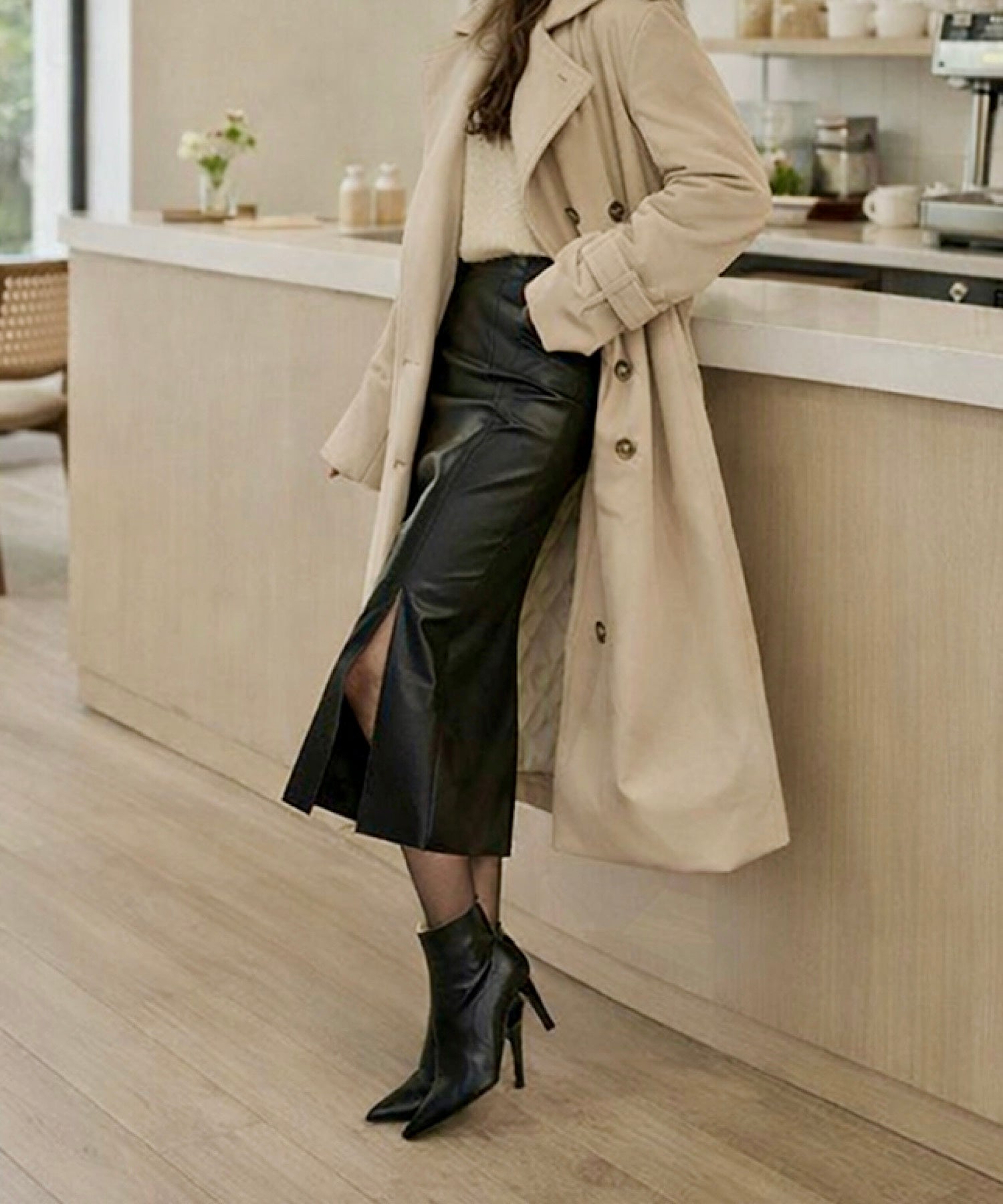 エコレザー サイドスリット Iラインスカート<3サイズ展開>