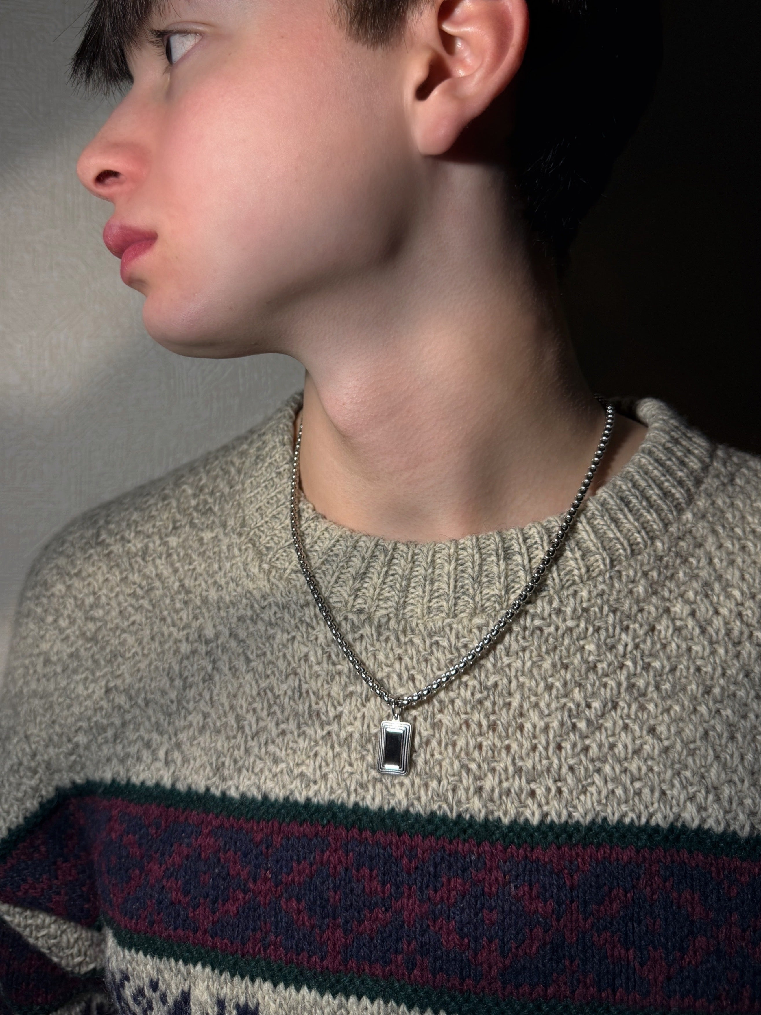 ブラックミニプレート 316Lサージカルネックレス– THEO accessory collection –