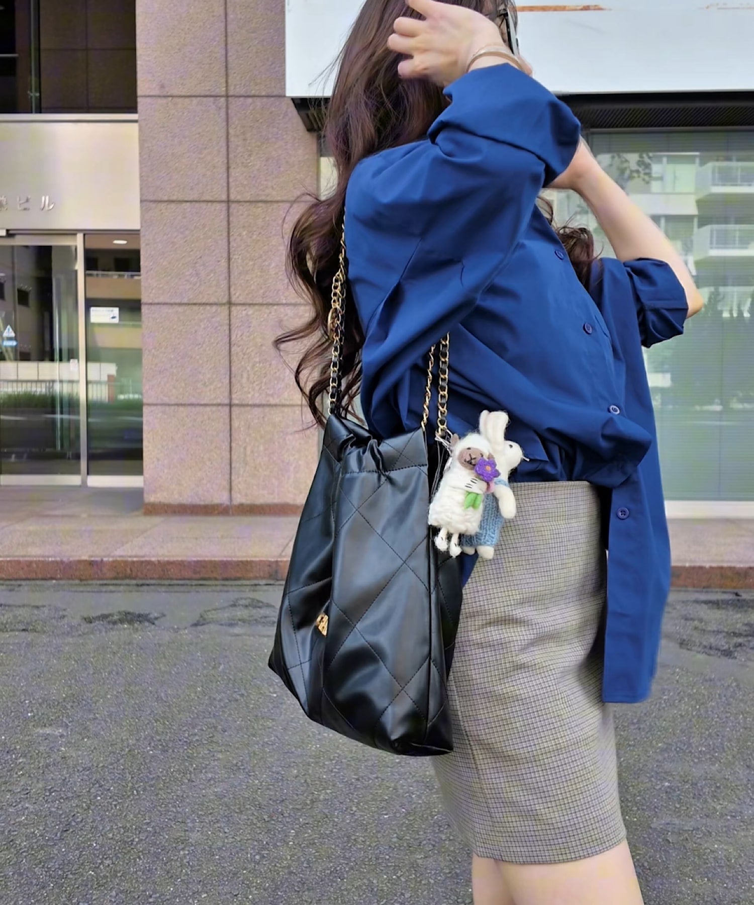 オーバーフィットシャツ