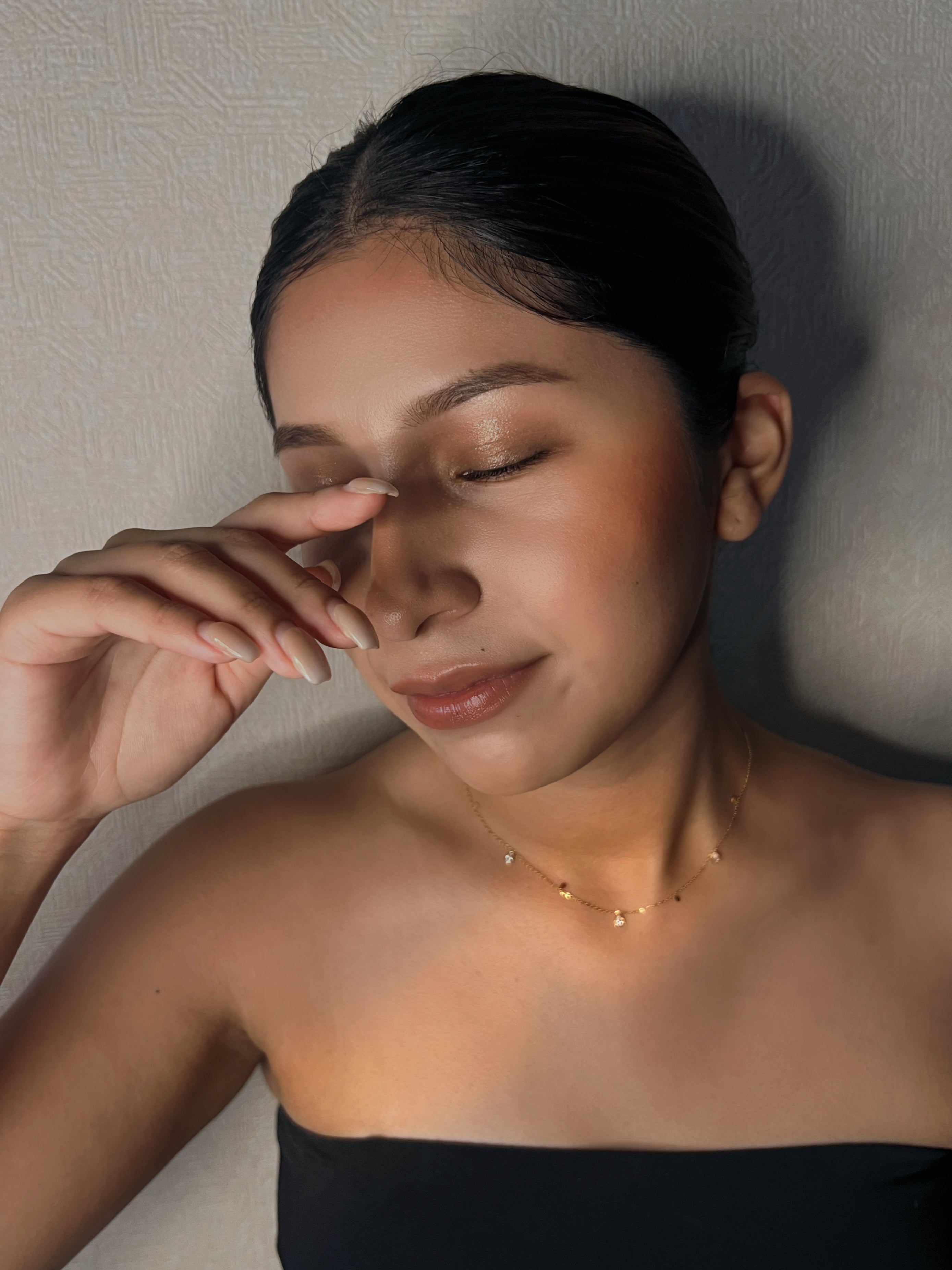 ティアドロップキュービックジルコニアネックレス