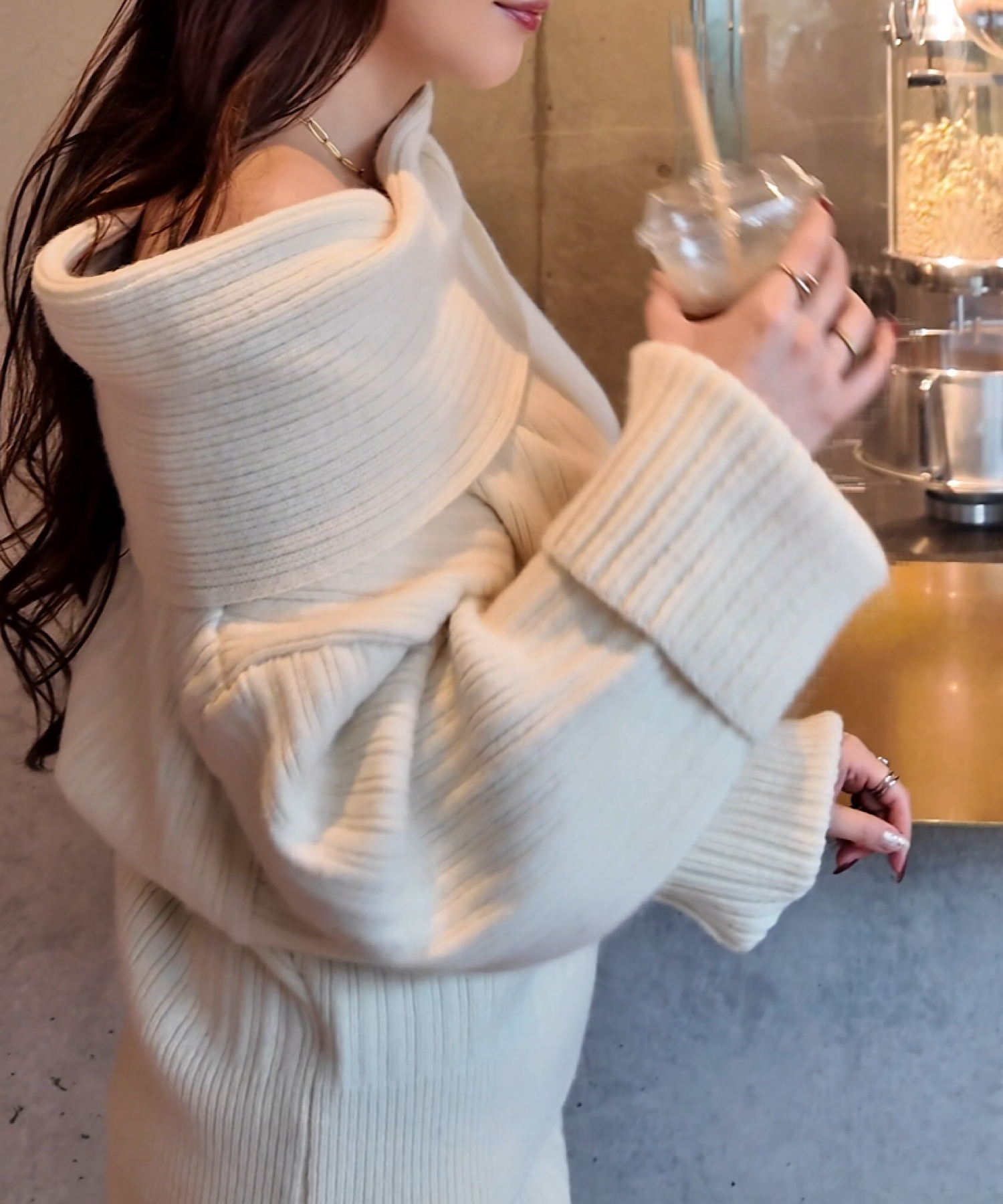 オフショルオーバートップス&パンツセット