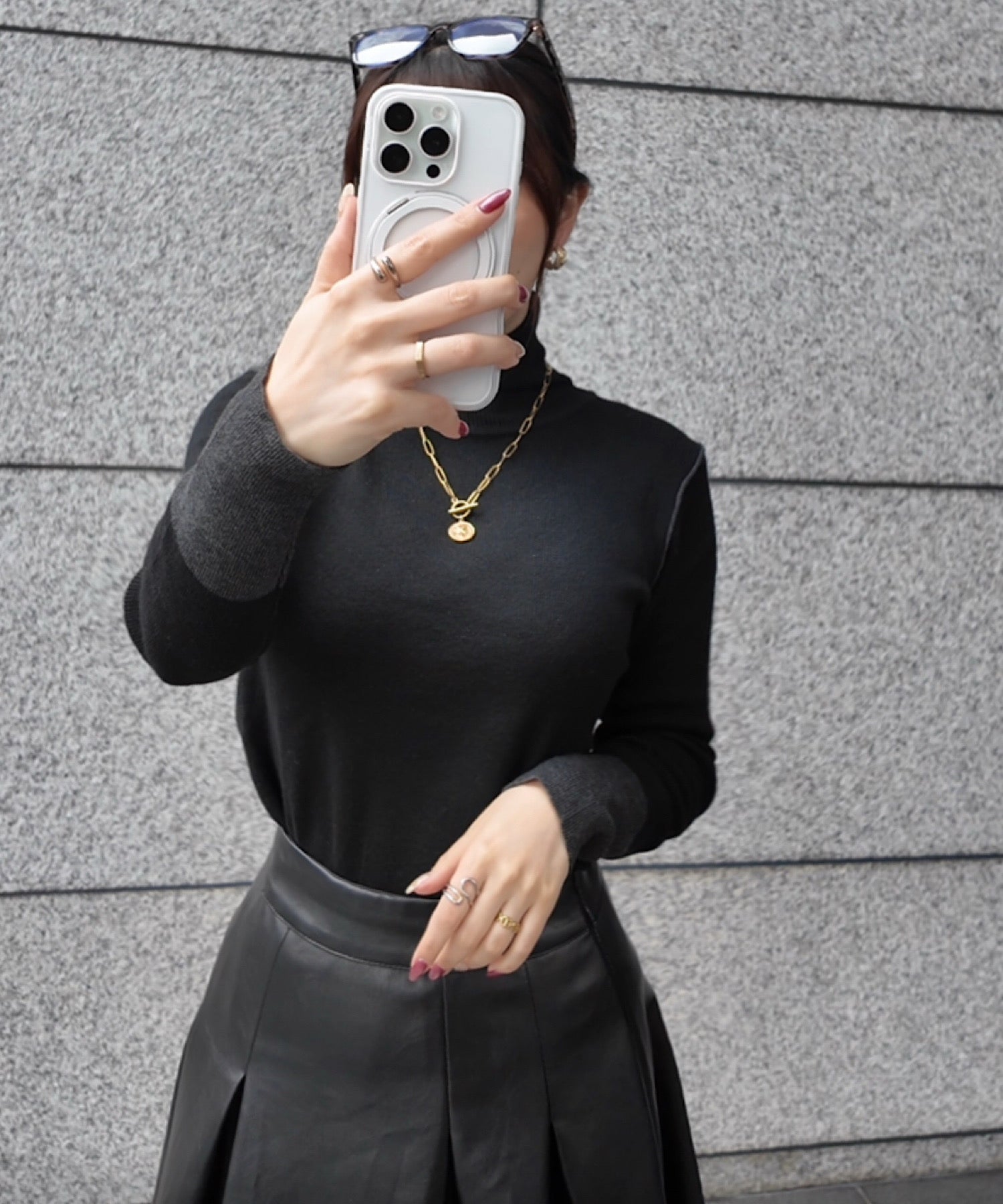 ウールポイント配色タートルネックニット【公式限定】