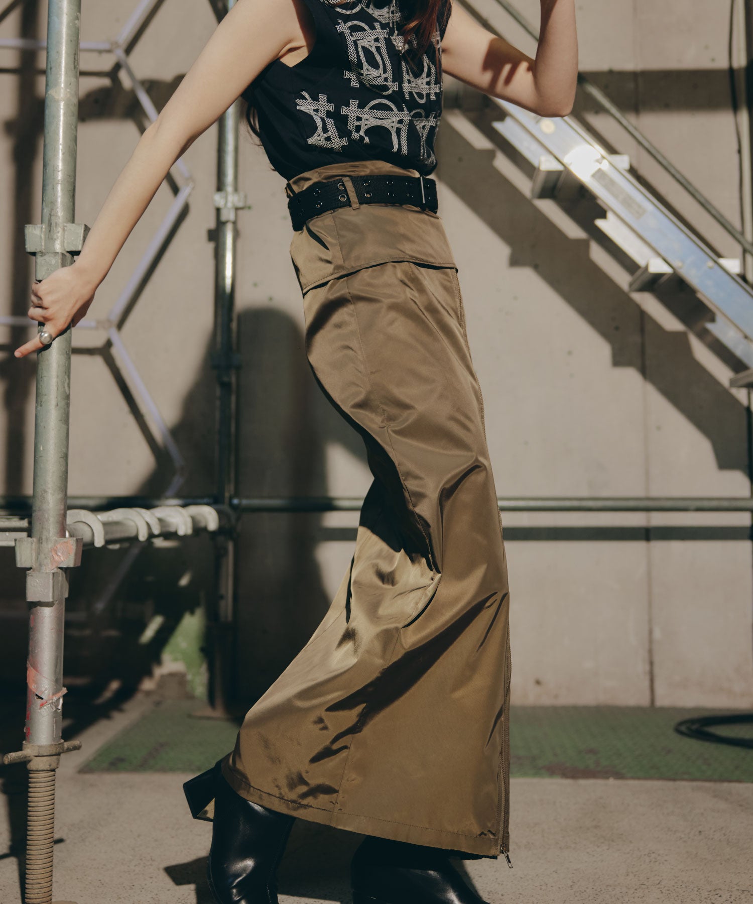 Pleat Shift Skirt/プリーツシフトスカート