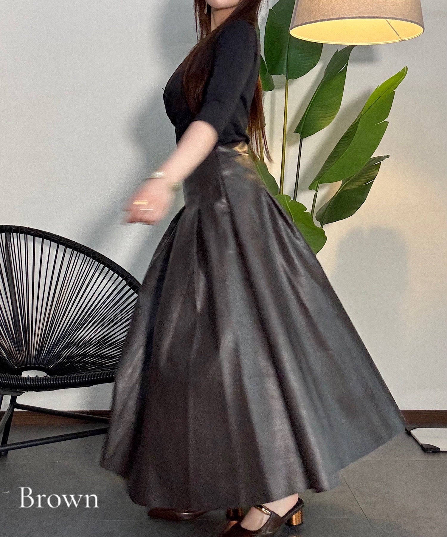 【一部通常販売】ヘップバーン エコレザーロングフレアスカート