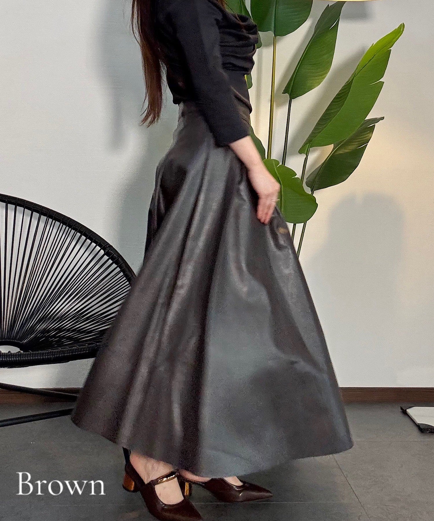 【一部通常販売】ヘップバーン エコレザーロングフレアスカート