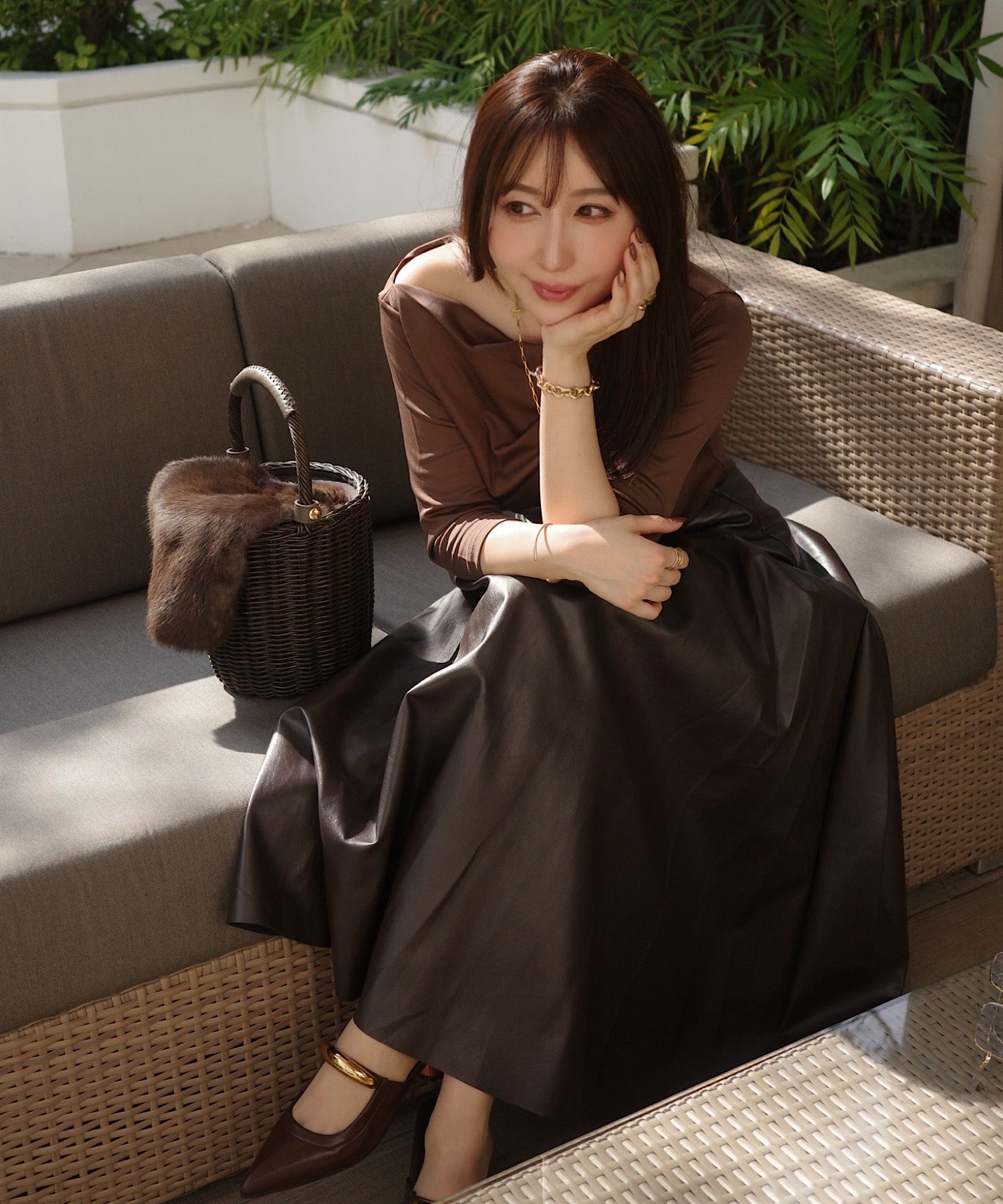 【一部通常販売】ヘップバーン エコレザーロングフレアスカート