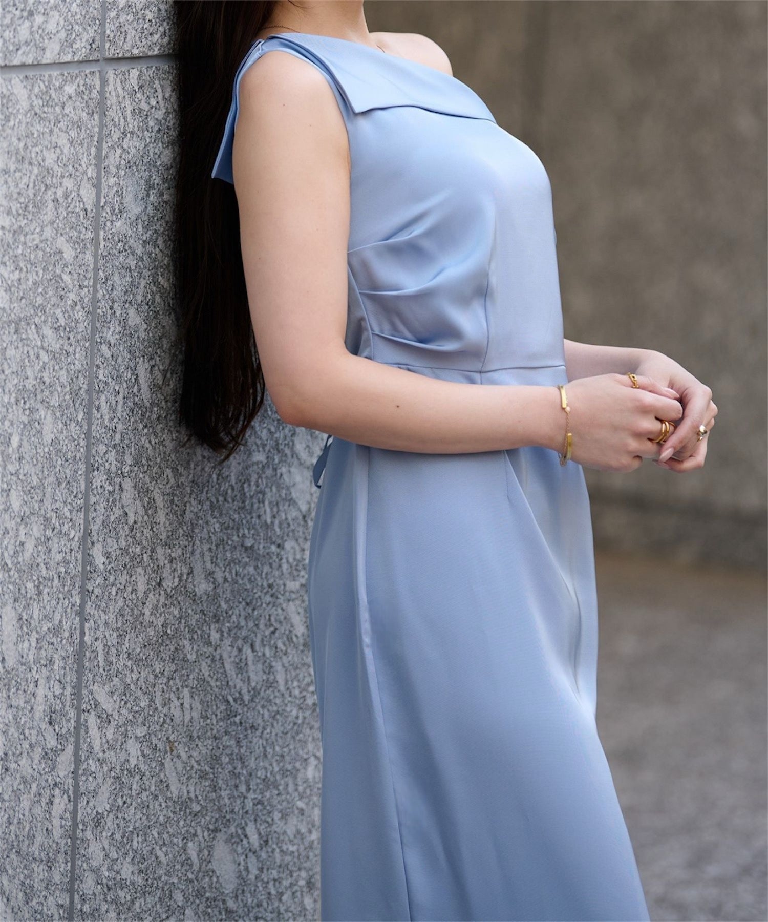 アシンメトリーデザインドレス