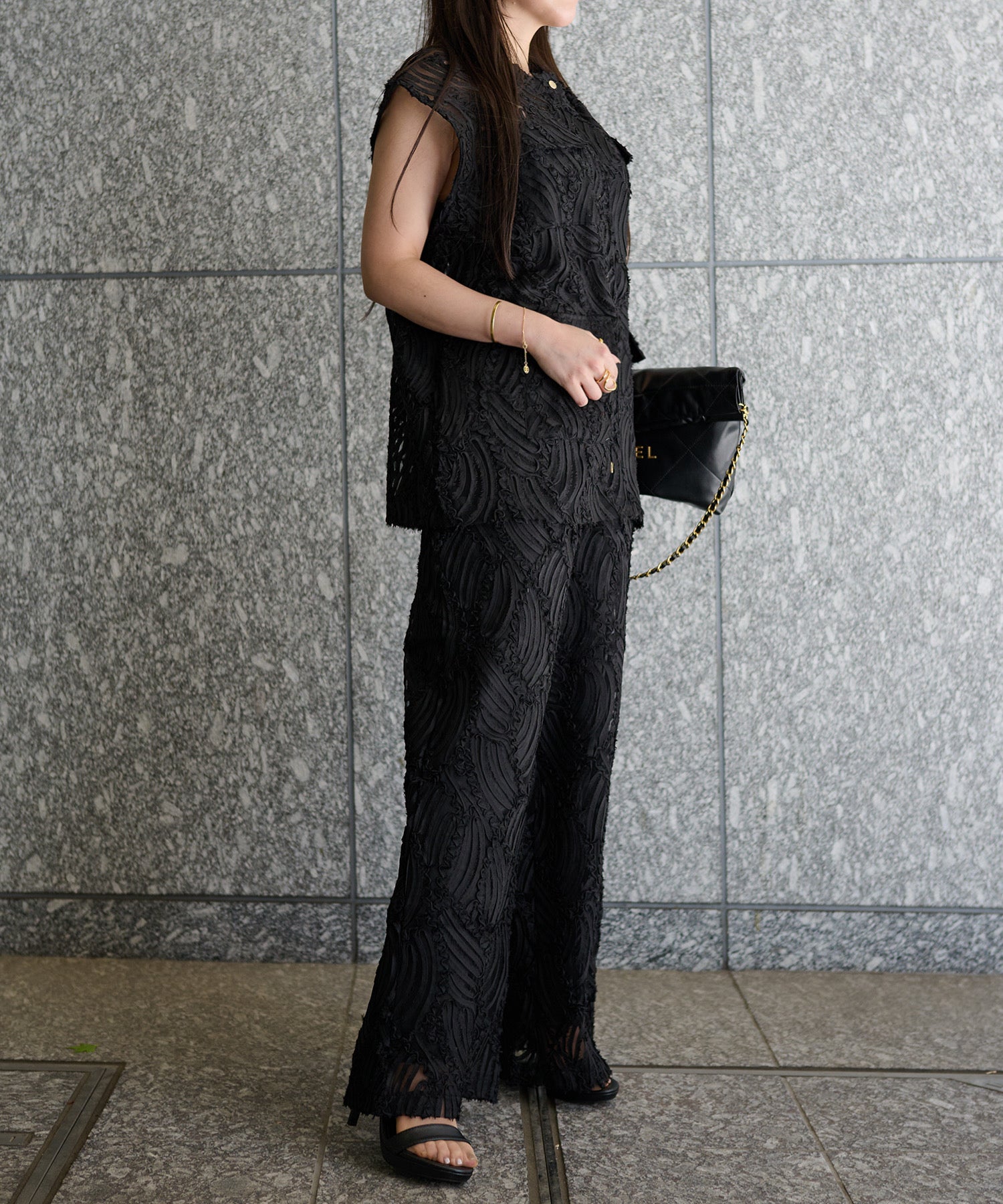 エンボスレーストップス(セットアップ対応/1枚で映える主役級)/Embossed Lace Tops