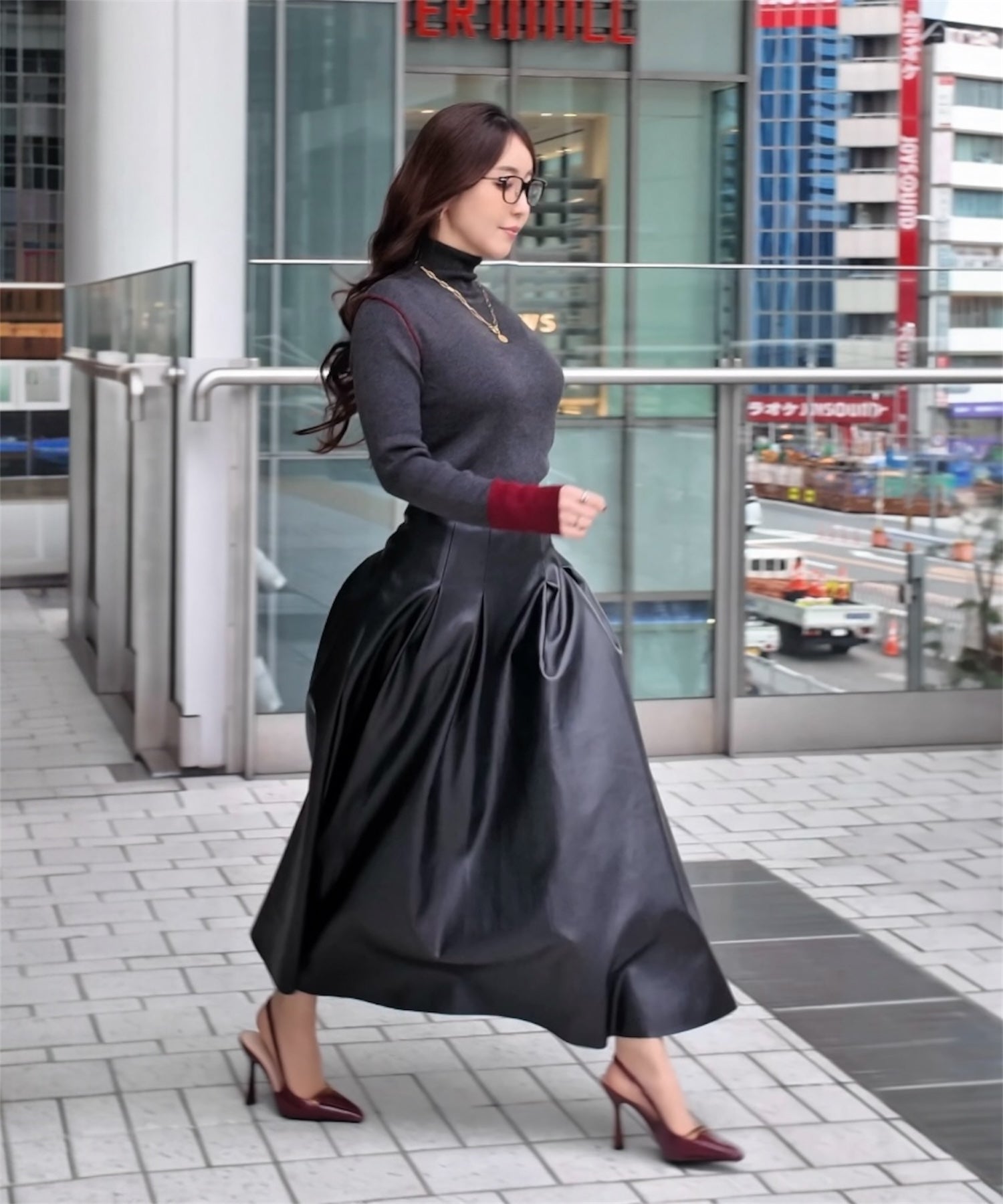 ウールポイント配色タートルネックニット【公式限定】