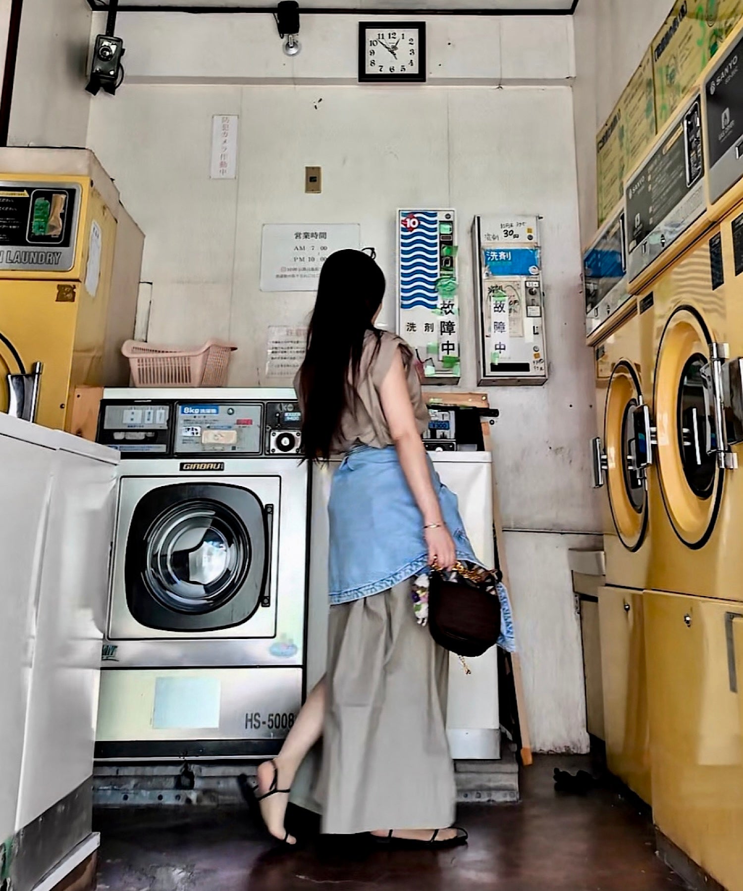 コンパクトシャツ&スカートセット(美バランスで魅せるセットアップ)/Compact Shirt & Skirt Set