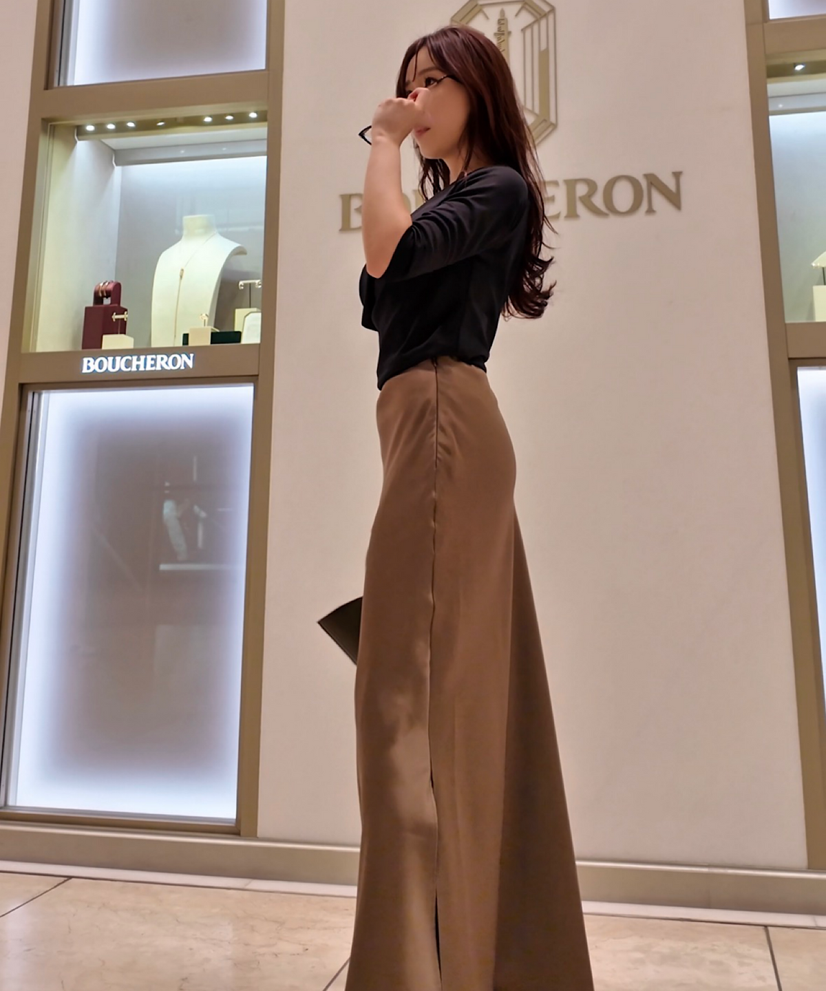 シルキーサテンマロンスカート