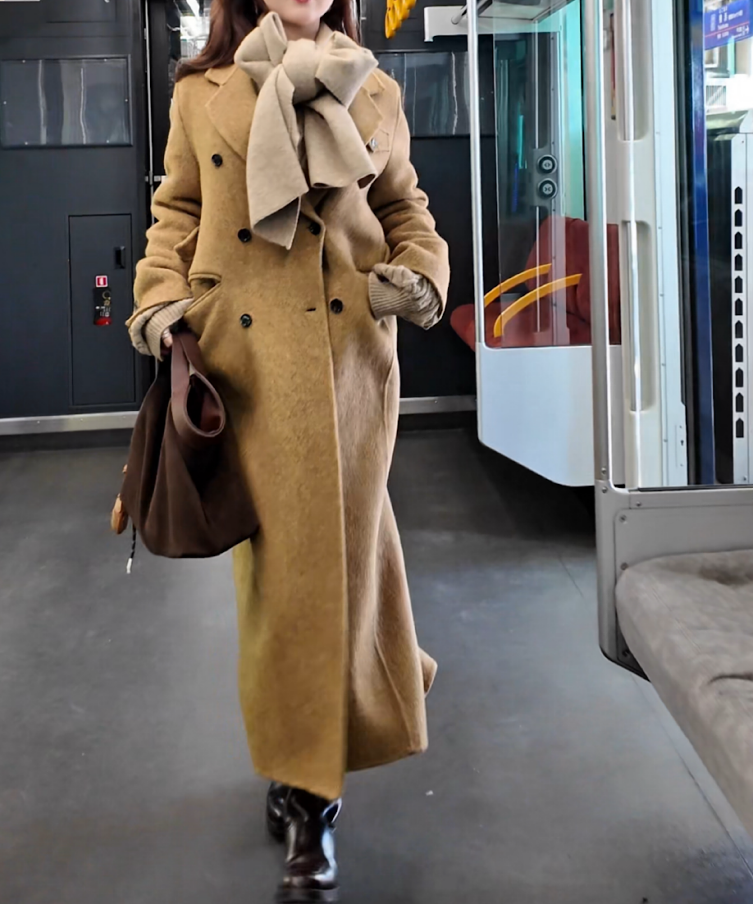 プレミアムウール チェスターコート