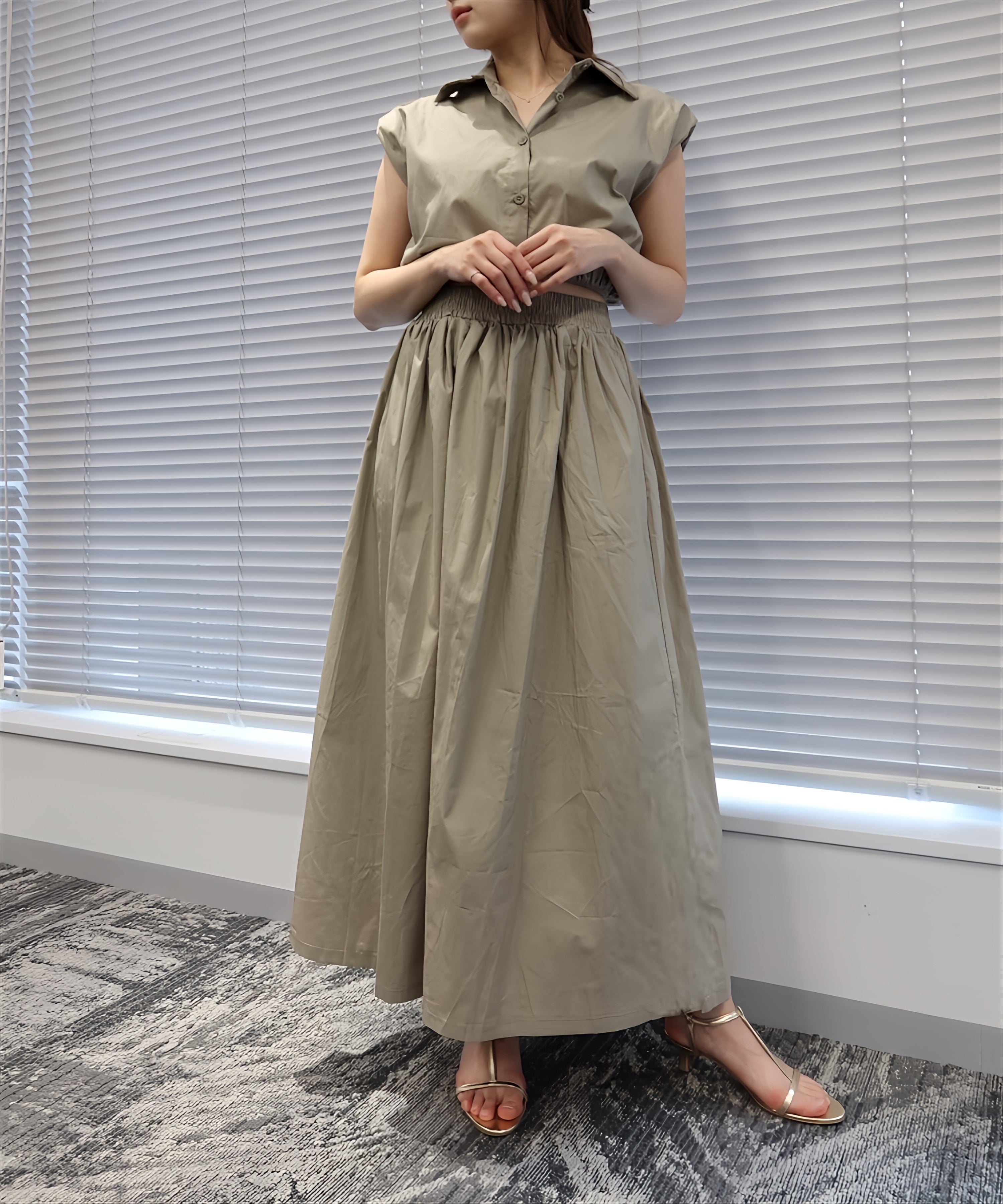 コンパクトシャツ&スカートセット(美バランスで魅せるセットアップ)/Compact Shirt & Skirt Set