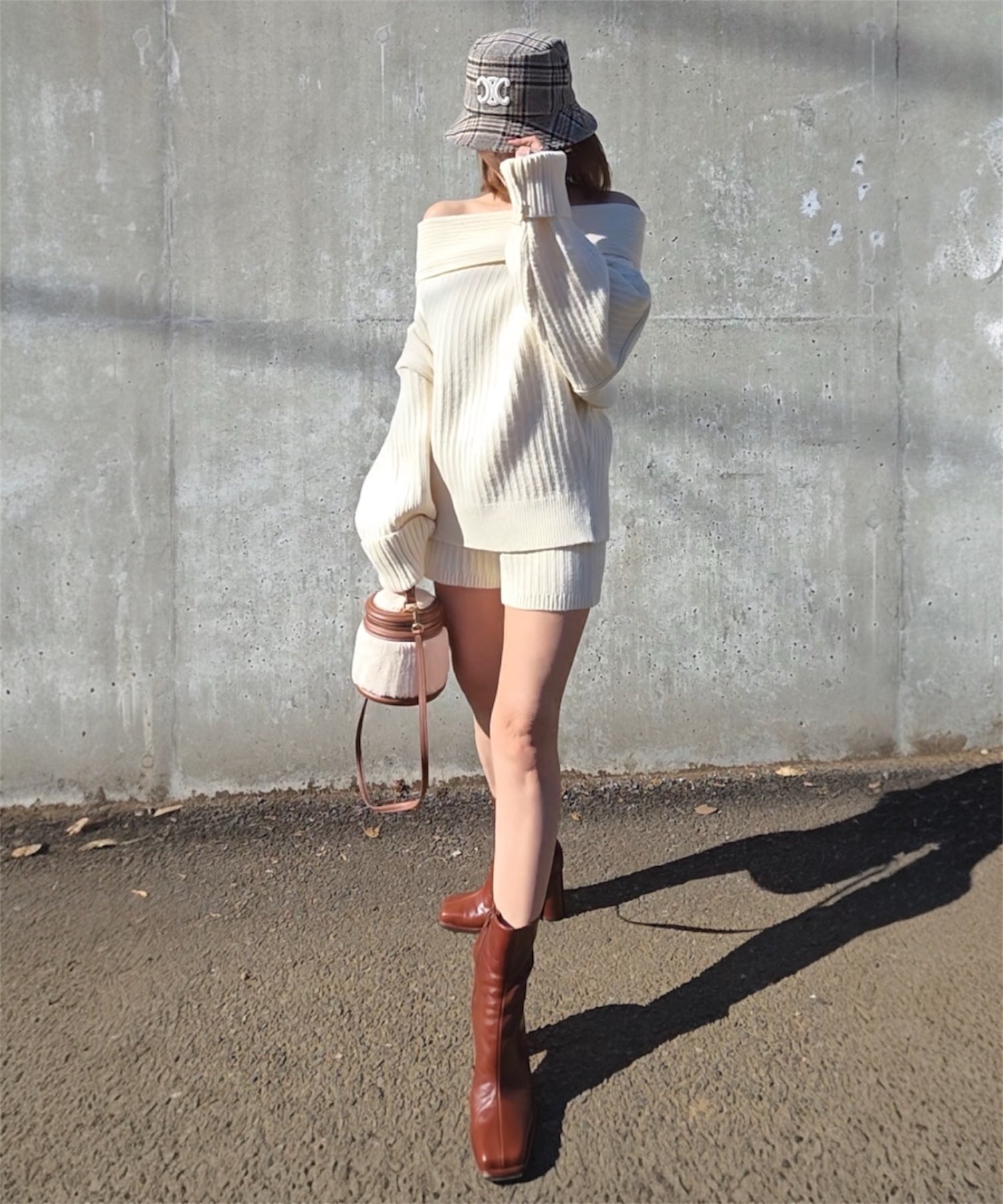 オフショルオーバートップス&パンツセット