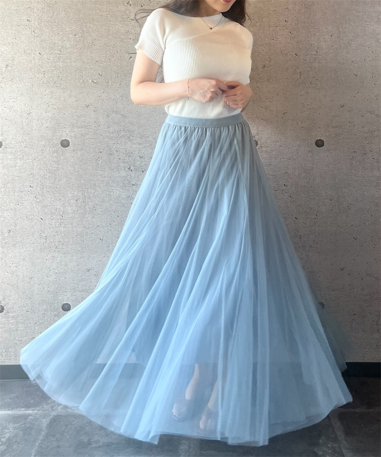 エアリーチュールスカート