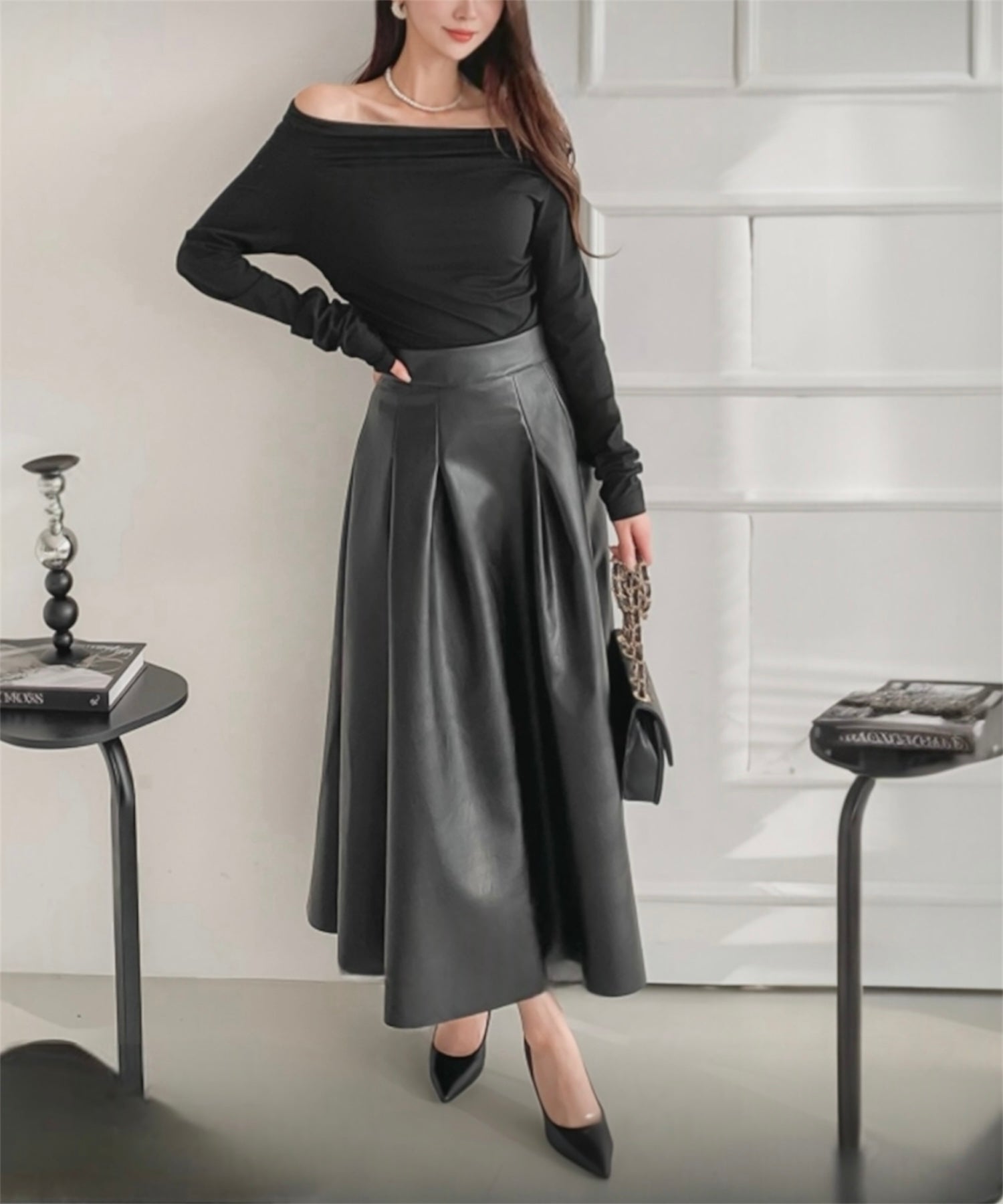 【一部通常販売】ヘップバーン エコレザーロングフレアスカート