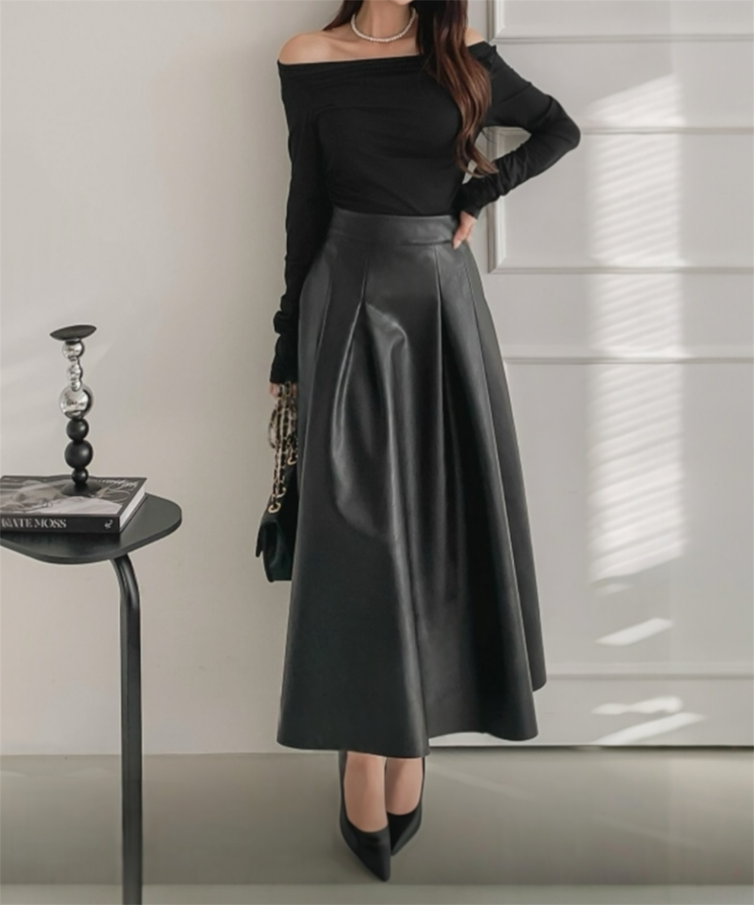 【一部通常販売】ヘップバーン エコレザーロングフレアスカート