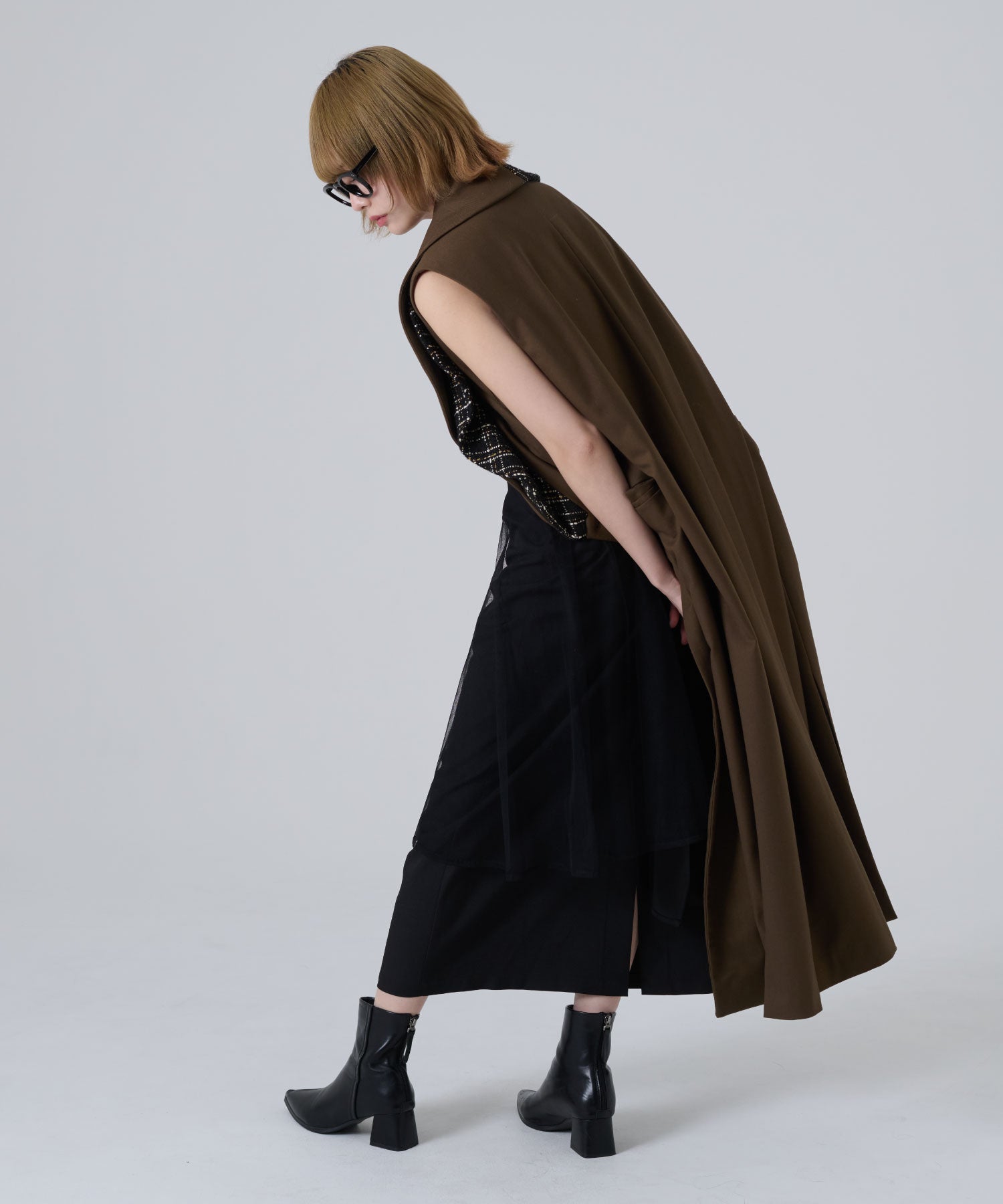 アシンメトリー ロングベスト(チェーンディテール)/Tweed Switching Vest