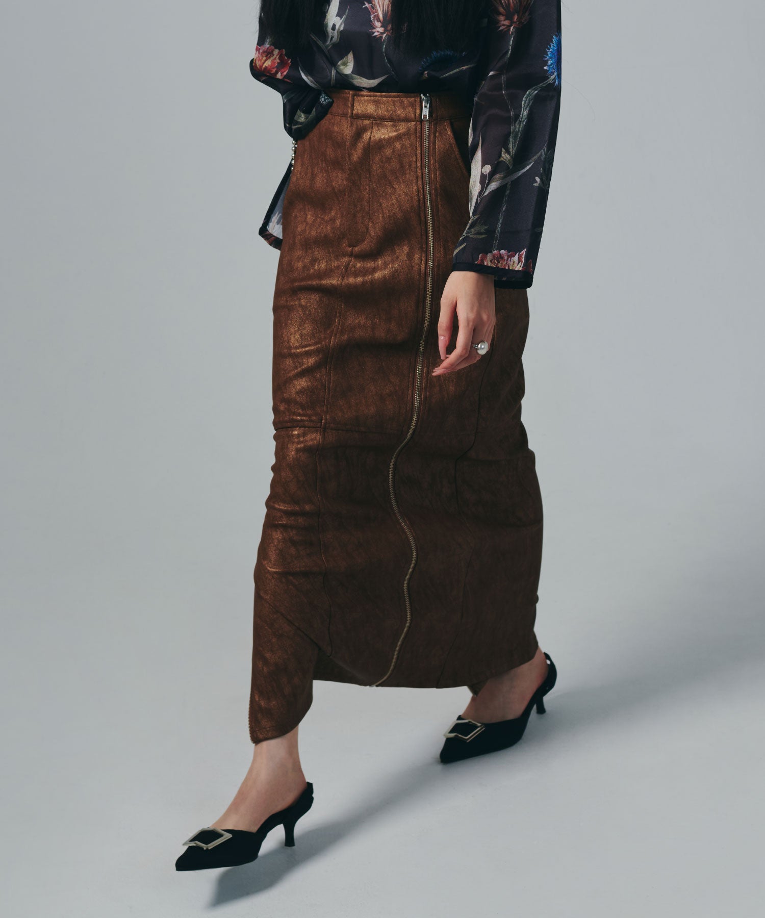 Zip Long Leather skirt