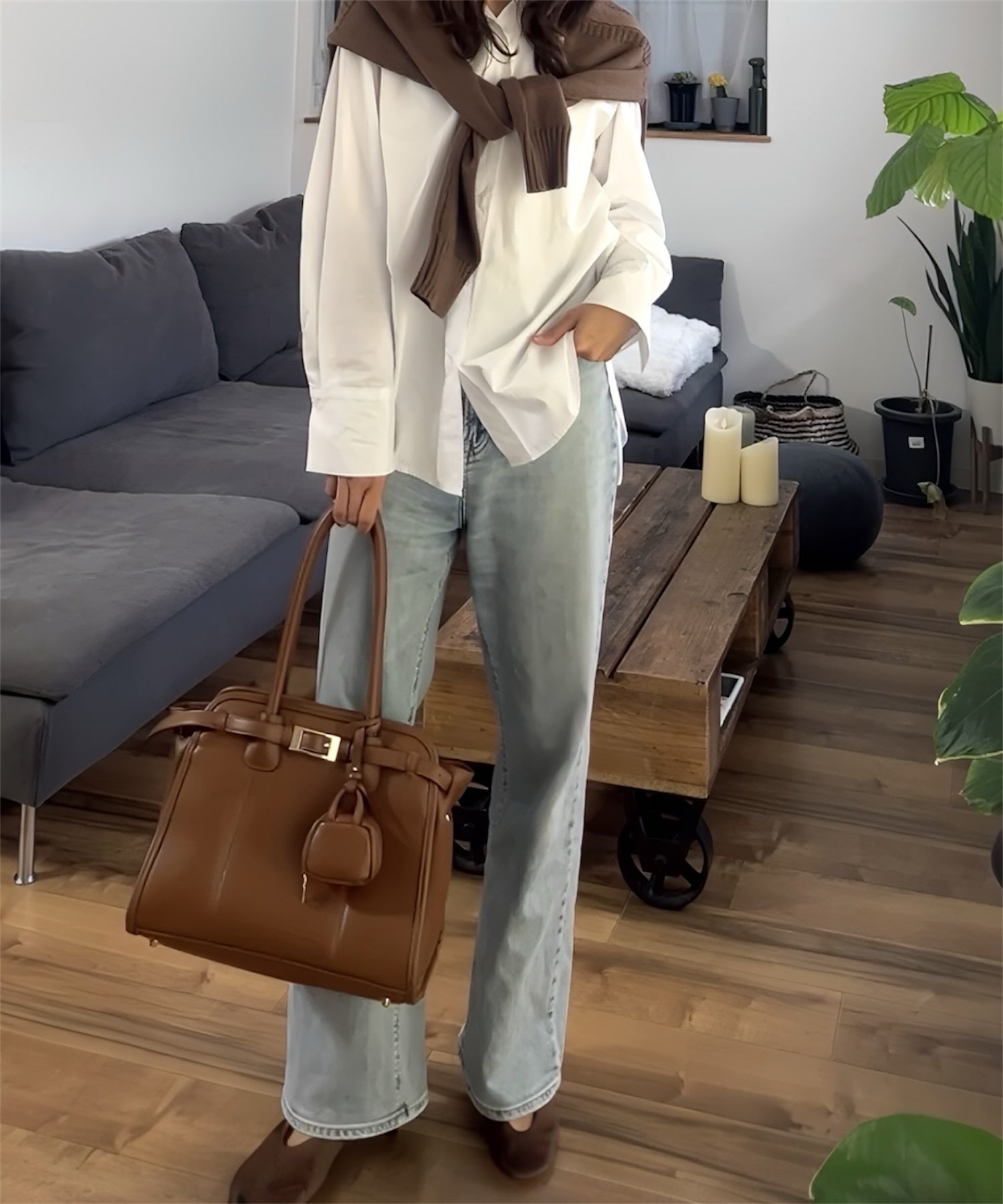 バックデザインシャツ