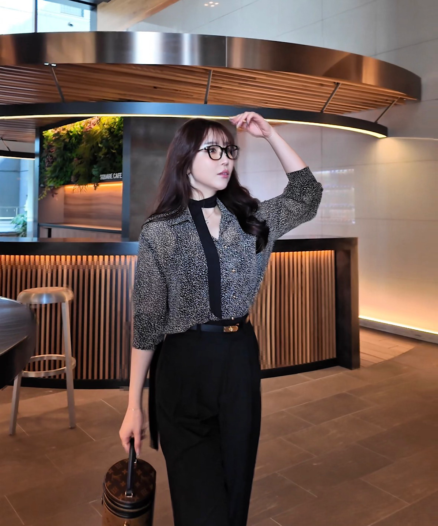 レオパード柄 シアーボウタイブラウス