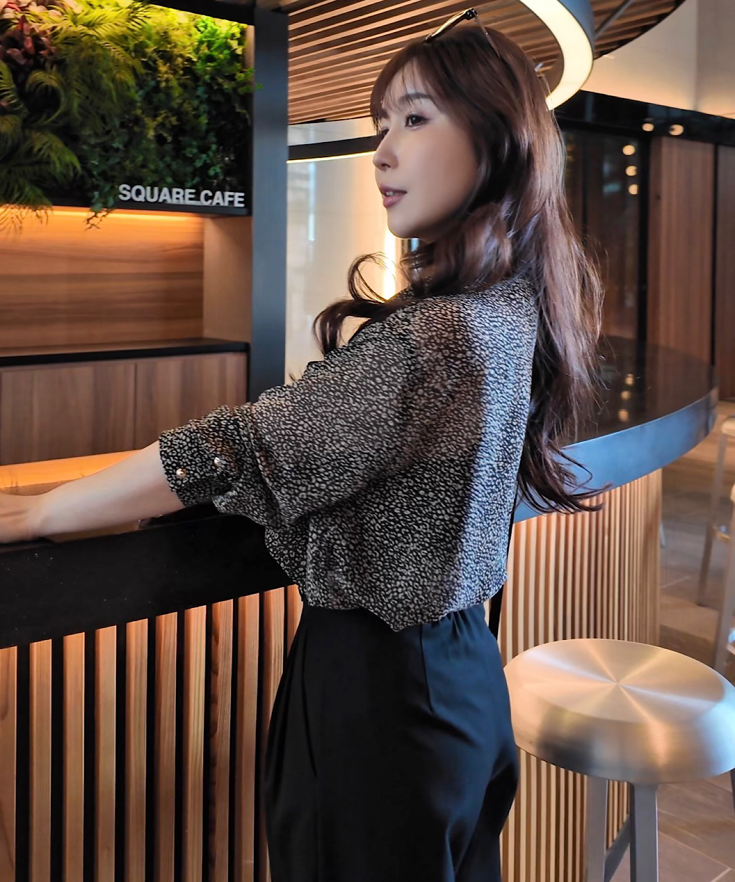 レオパード柄 シアーボウタイブラウス