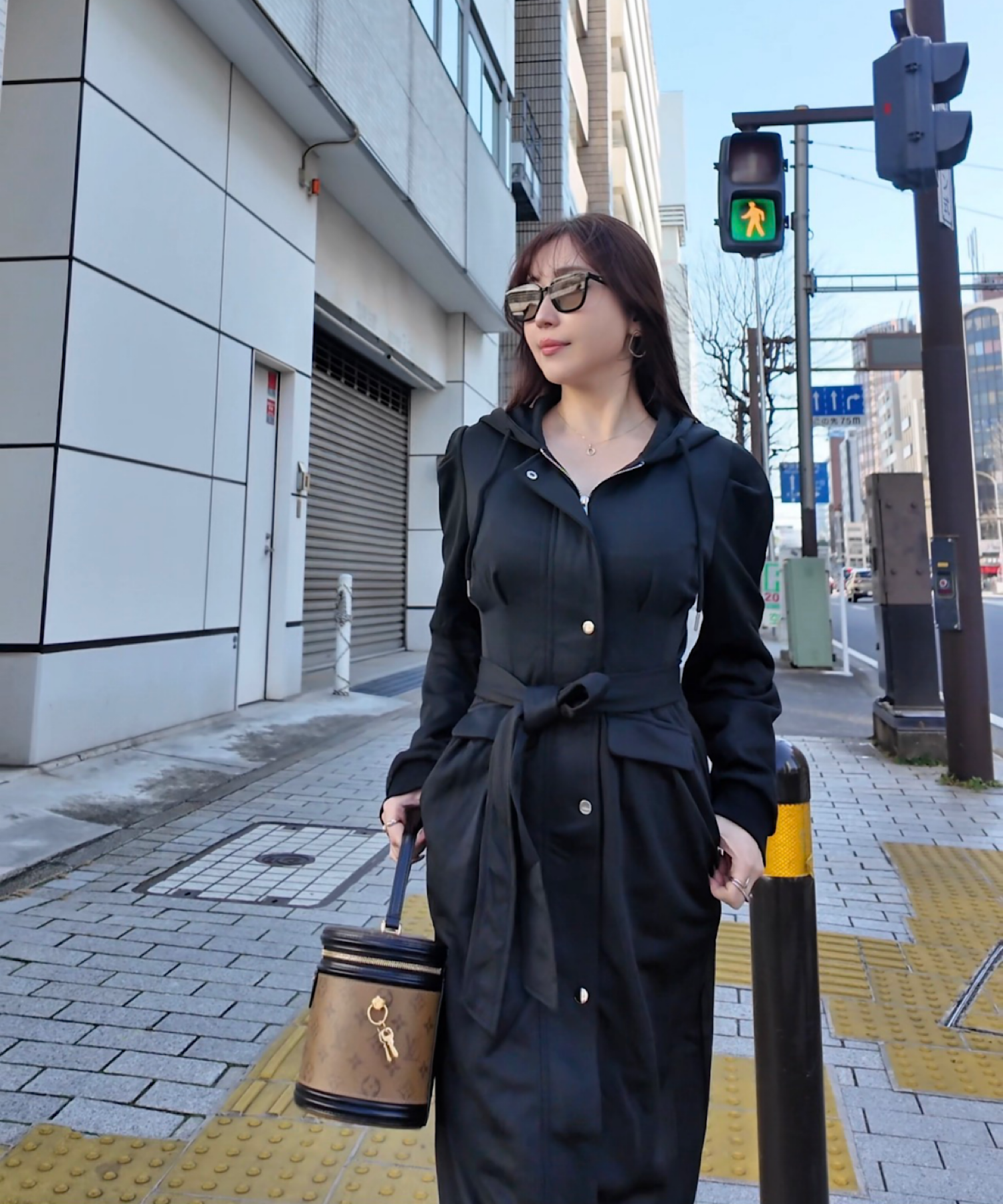 【一部ご予約商品】ピンタック・フーディワンピース