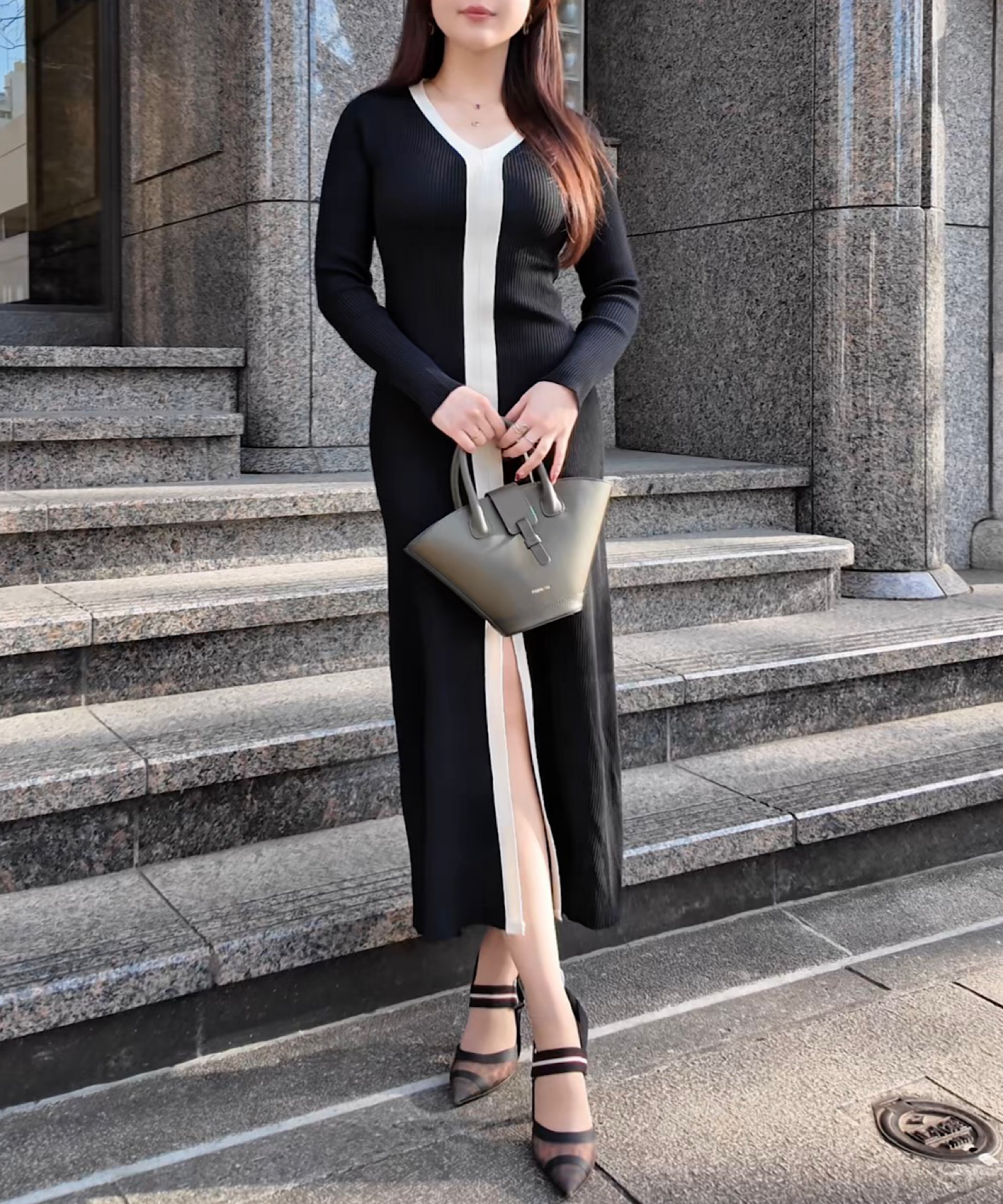 コントラストライン ロングニットワンピース